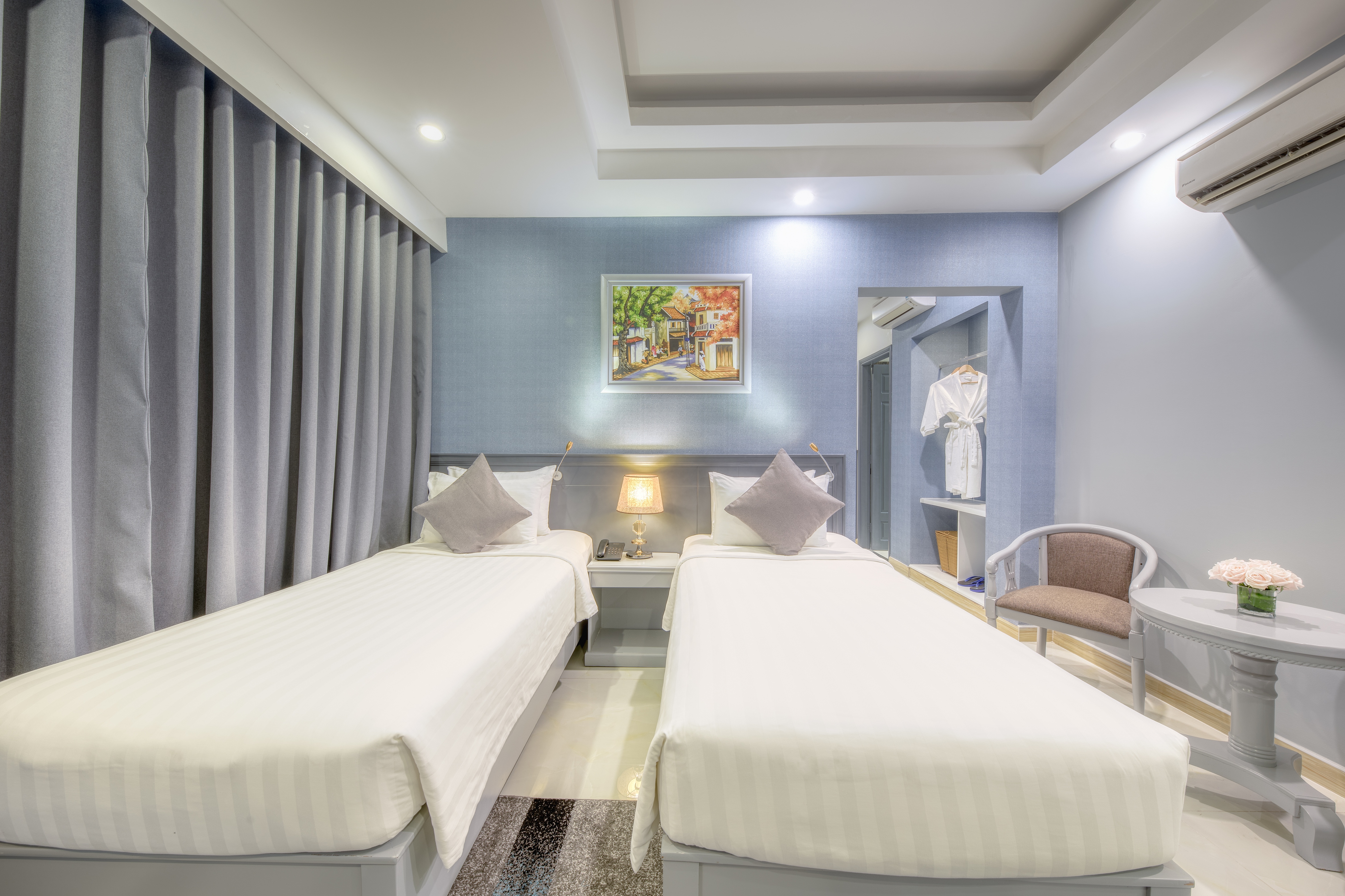 Family Room Three Beds