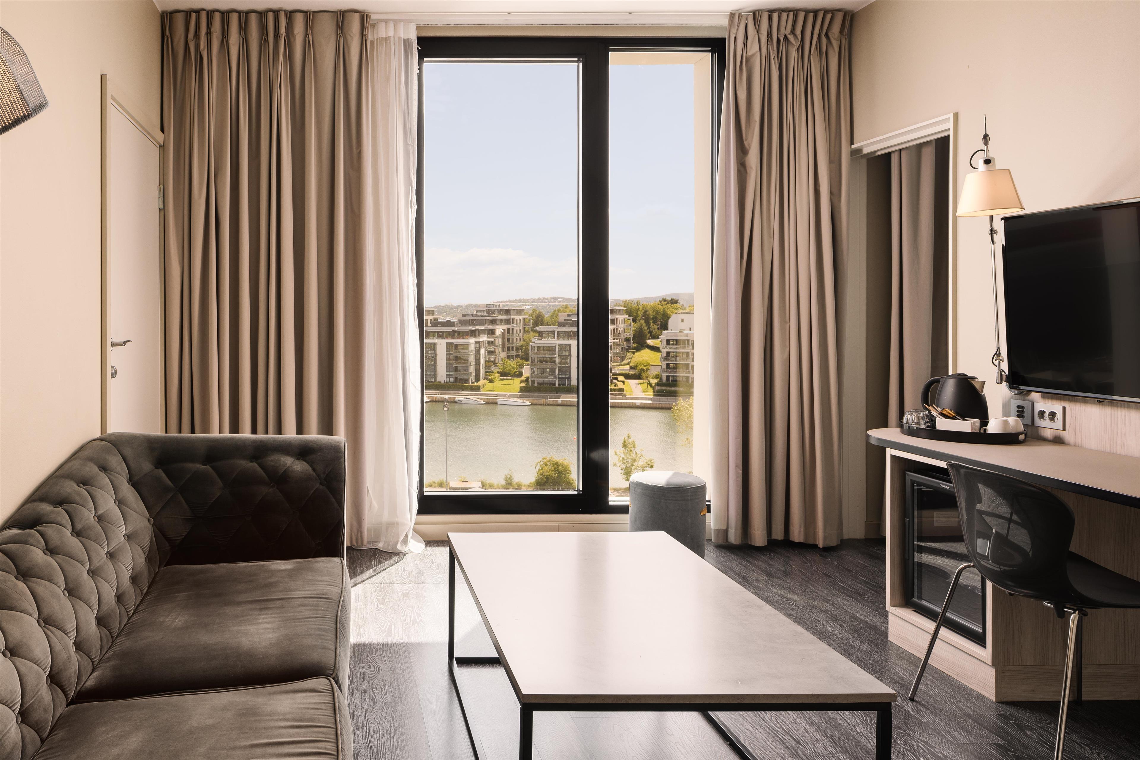 Junior Suite Standard