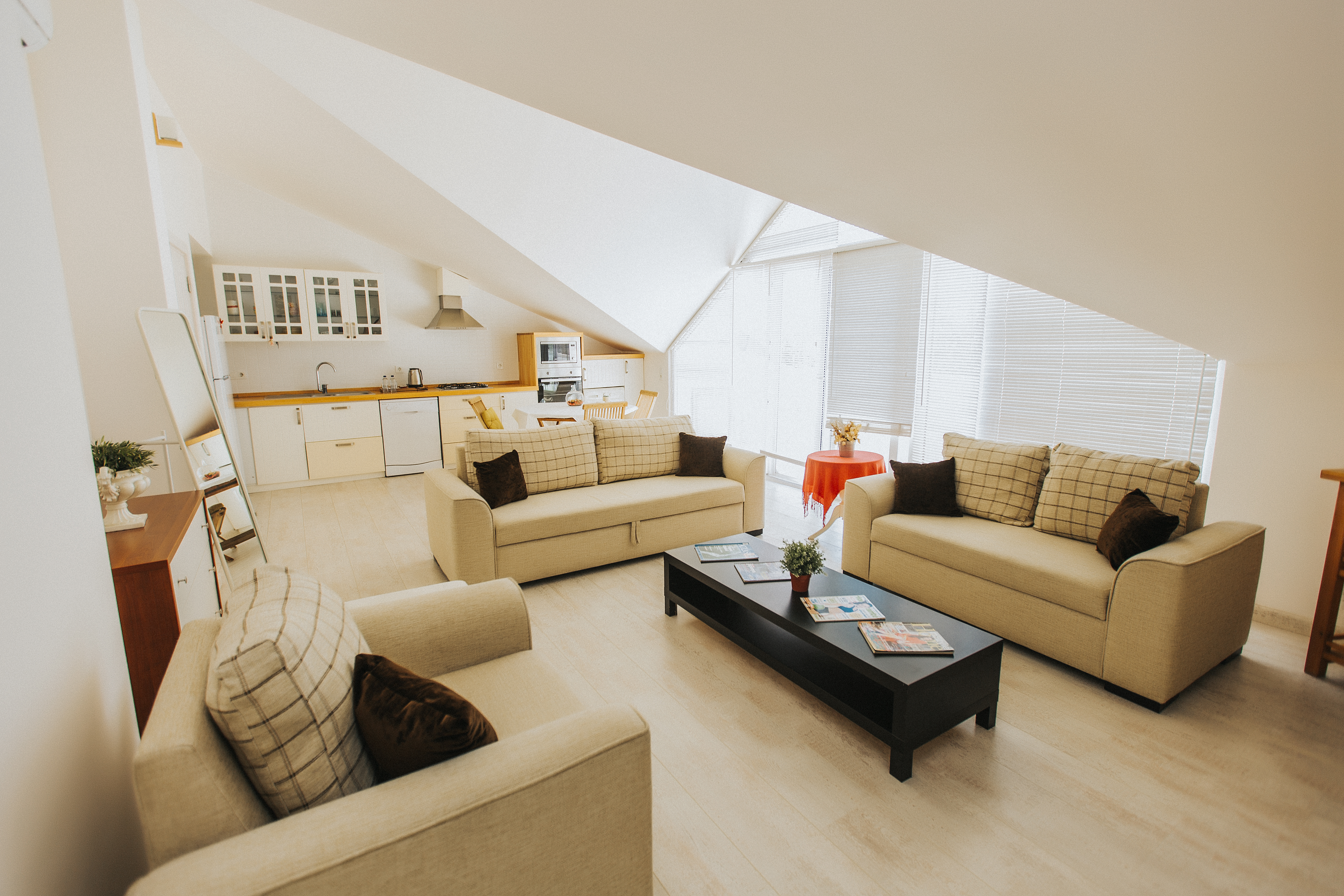 Family Room Deluxe Sea View