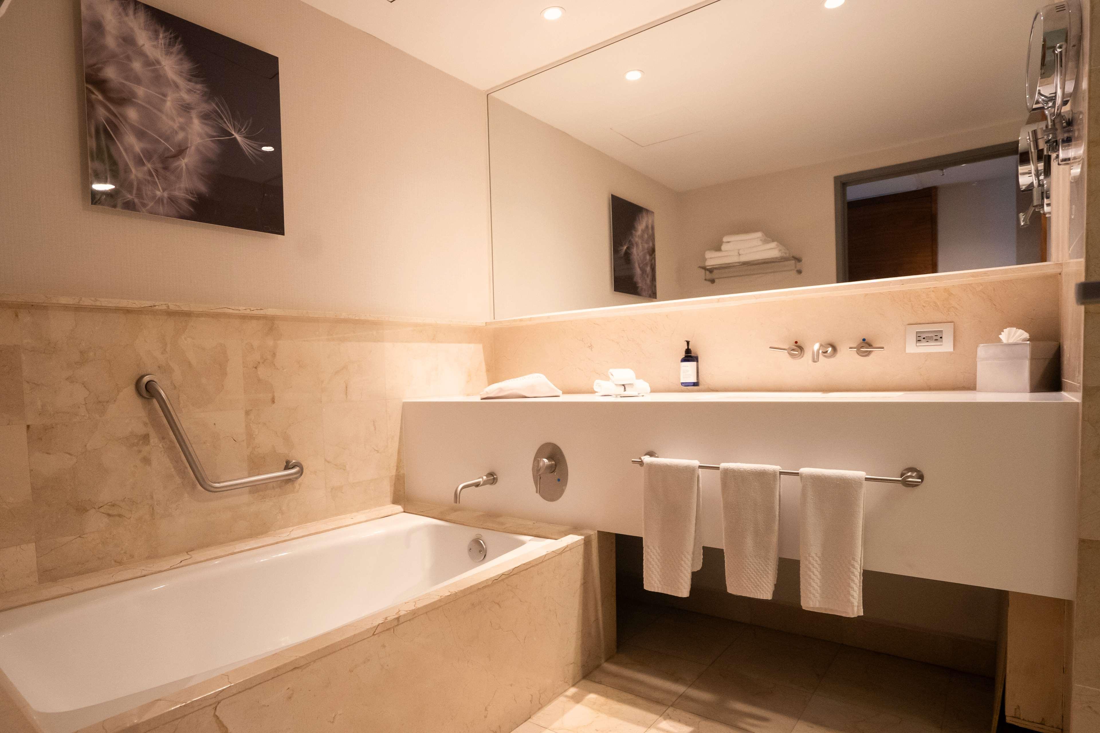 Junior Suite King Size Bed