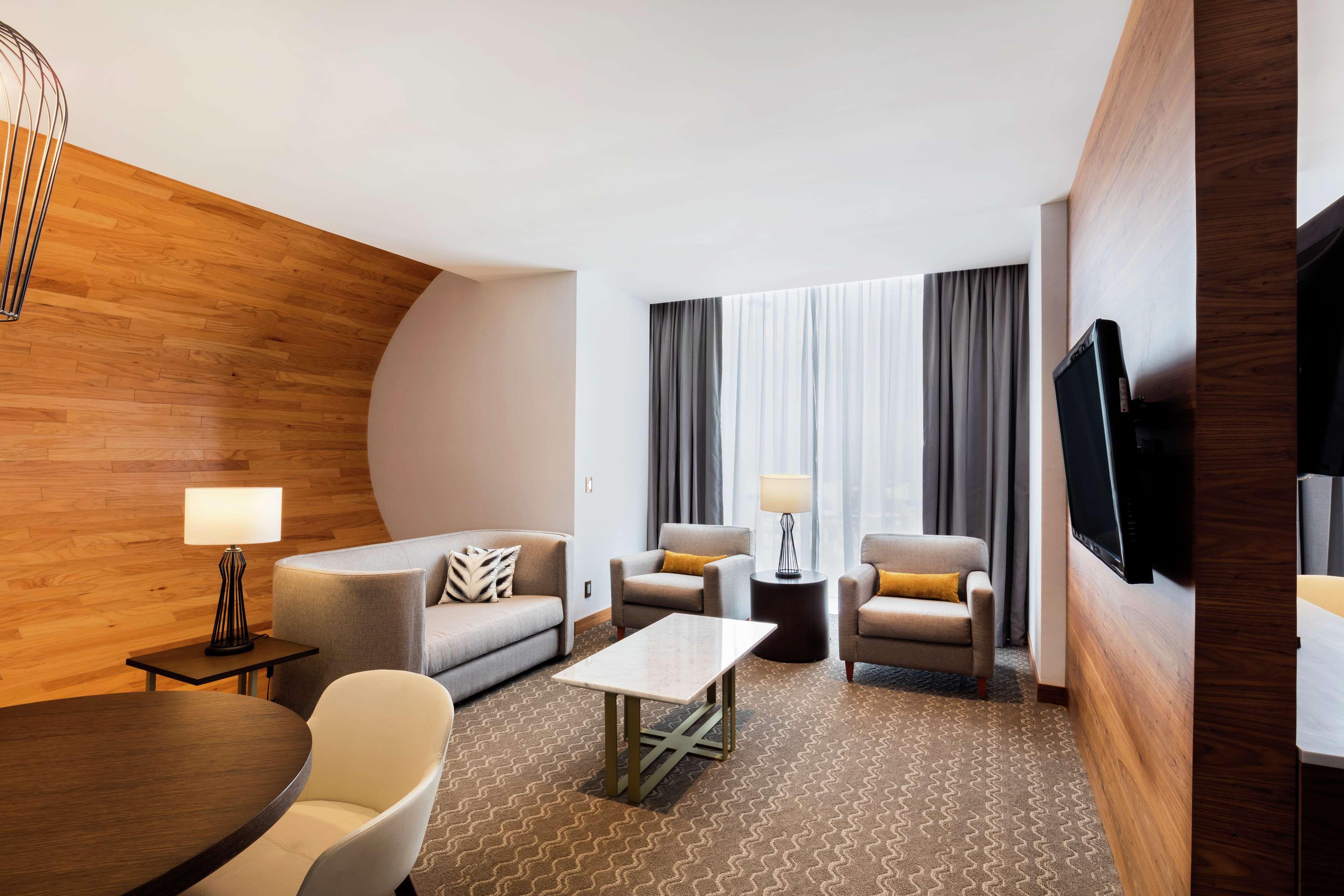 Suite Premium King Bed