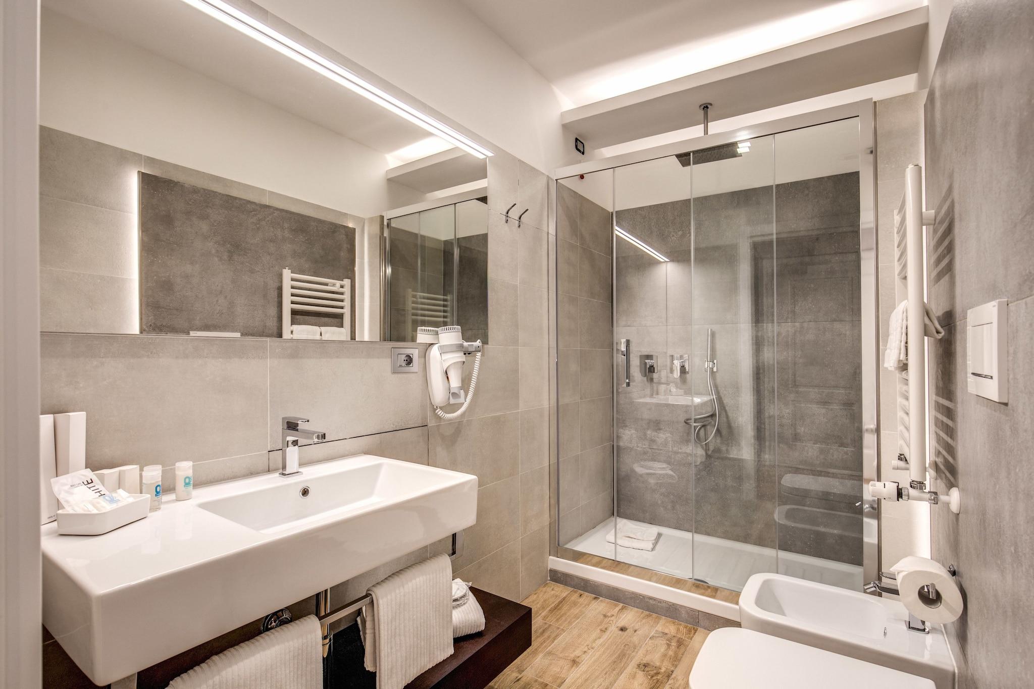 Family Room Three Beds