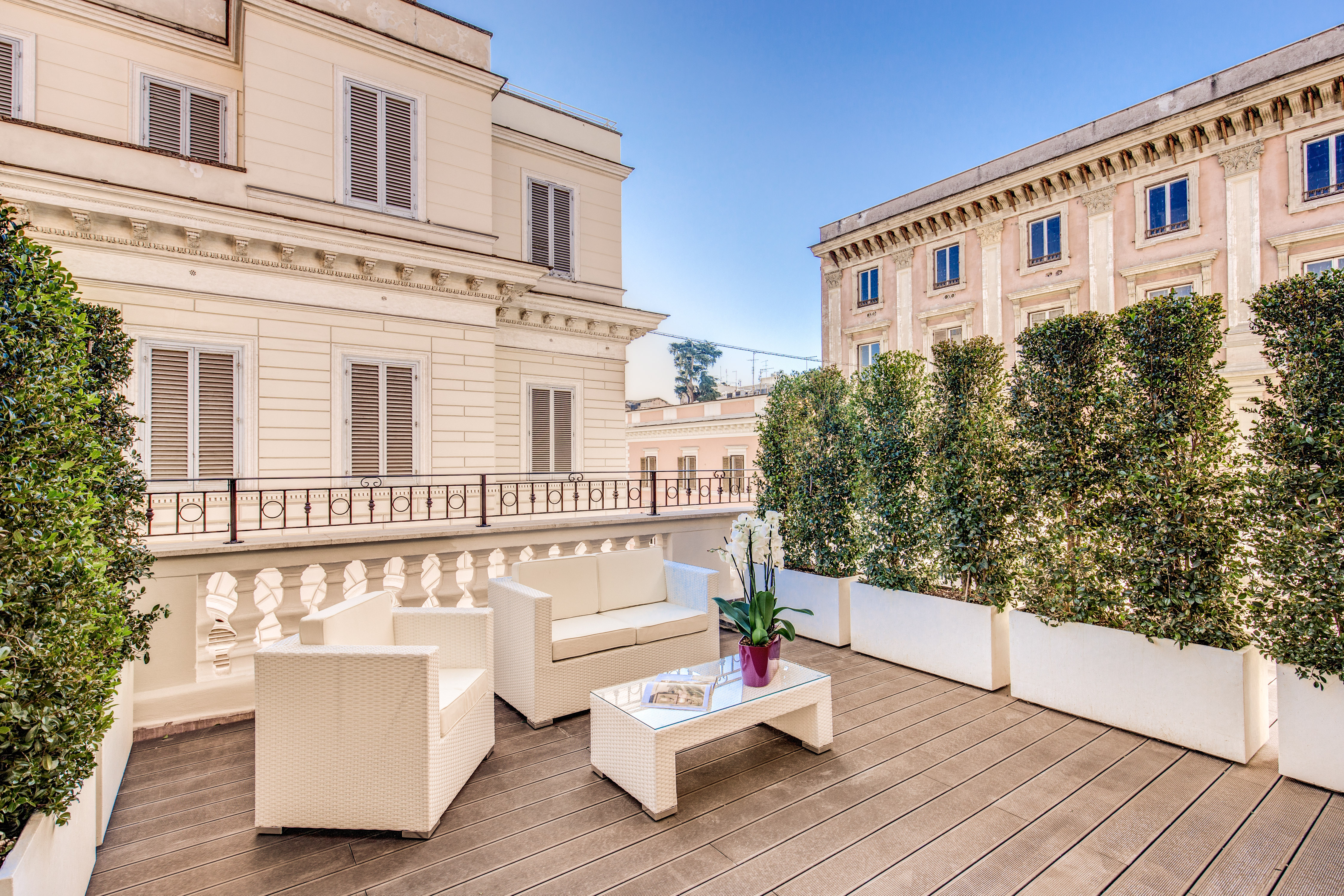 Double or Twin Deluxe with Terrace