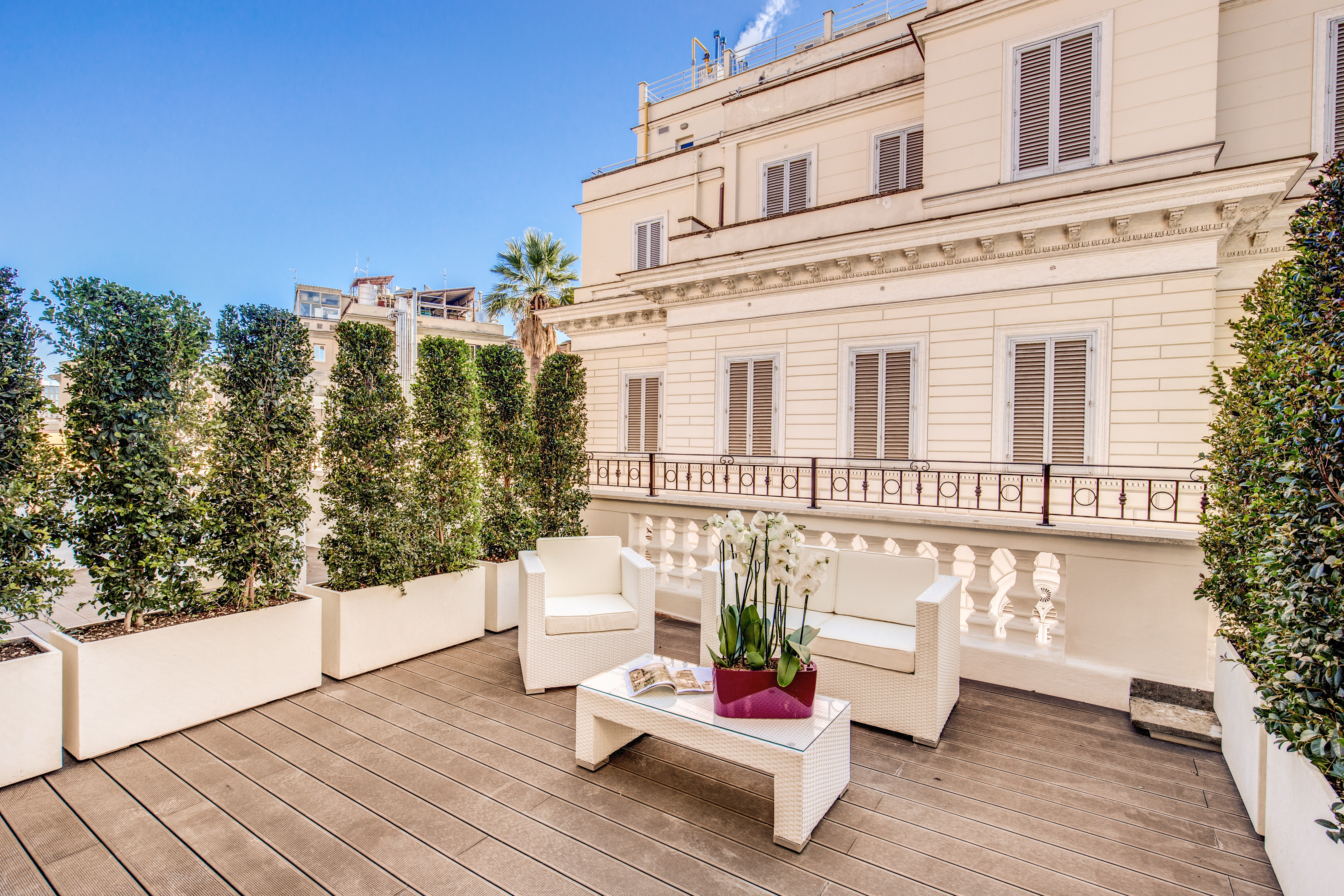 Double or Twin Deluxe with Terrace