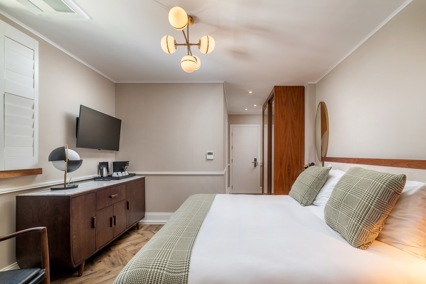 Double with Jacuzzi with Views