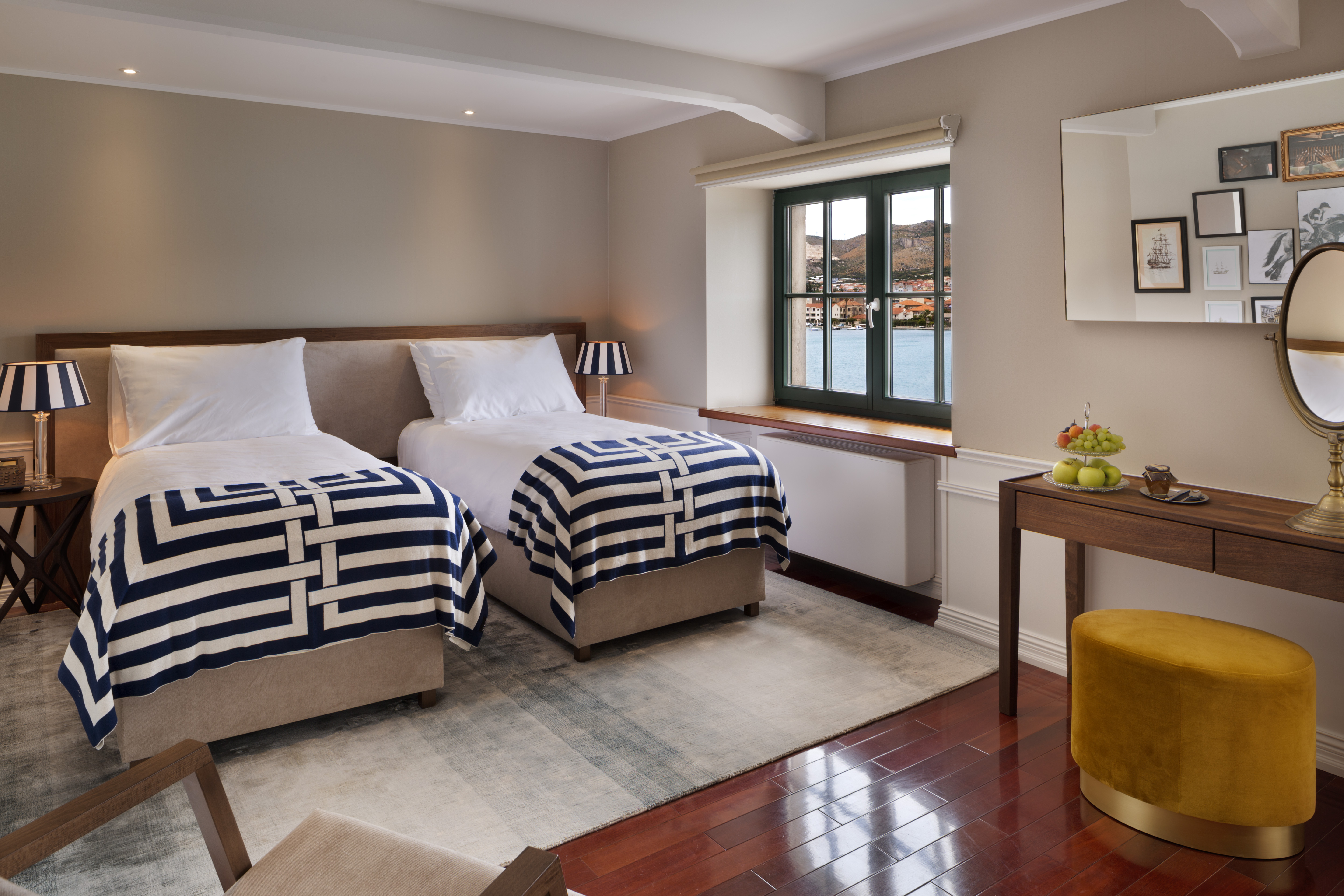 Double or Twin Deluxe Sea View