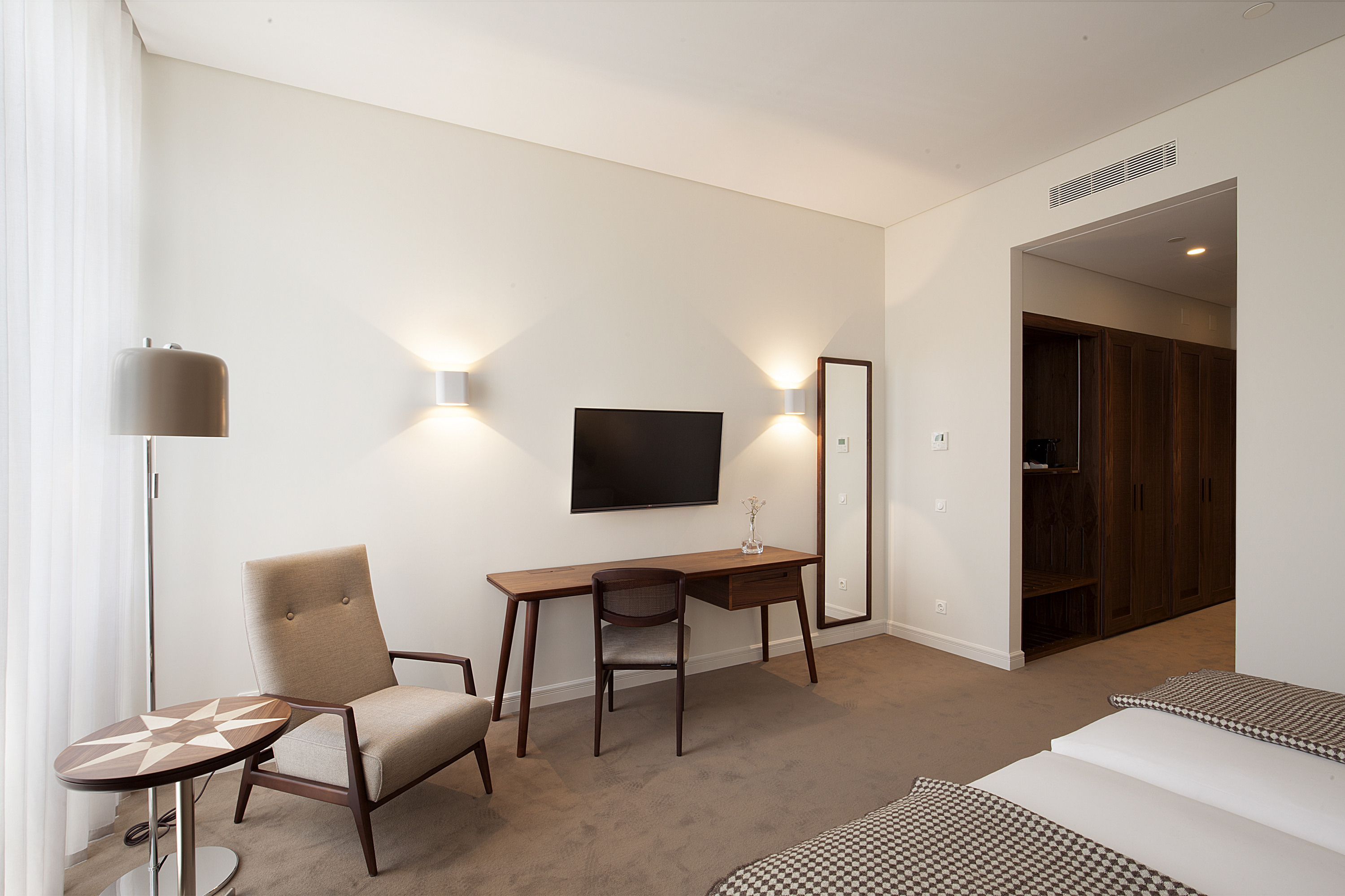 Double or Twin Deluxe Superior