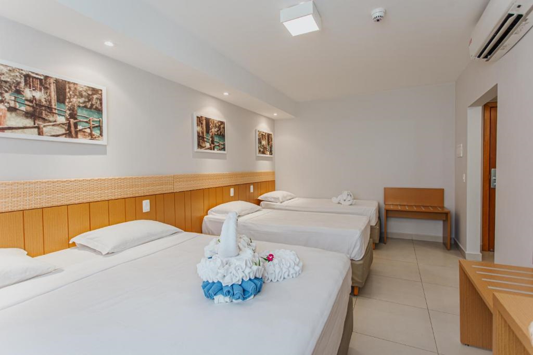 Family Room Superior