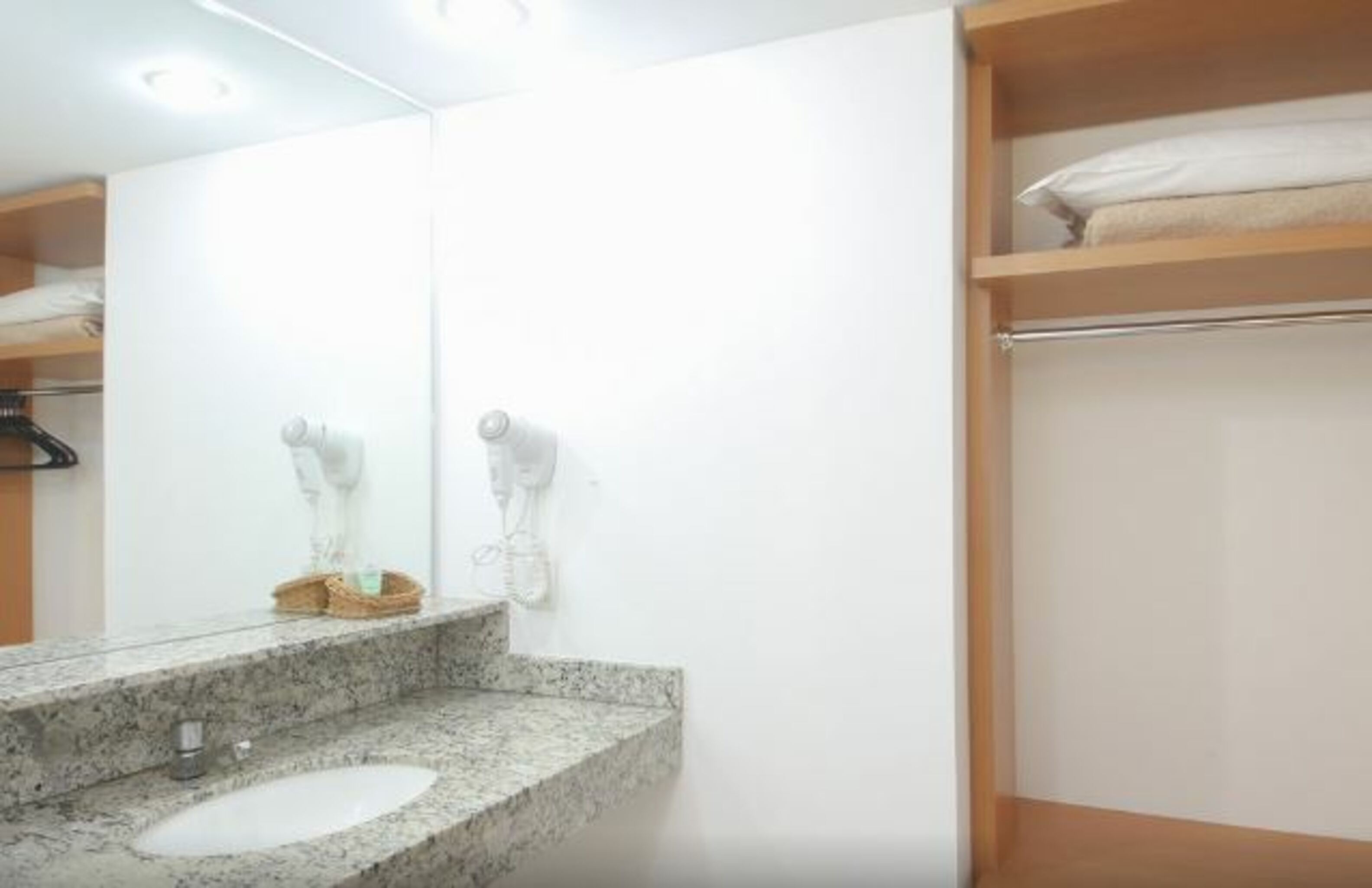 Junior Suite Capacity 2