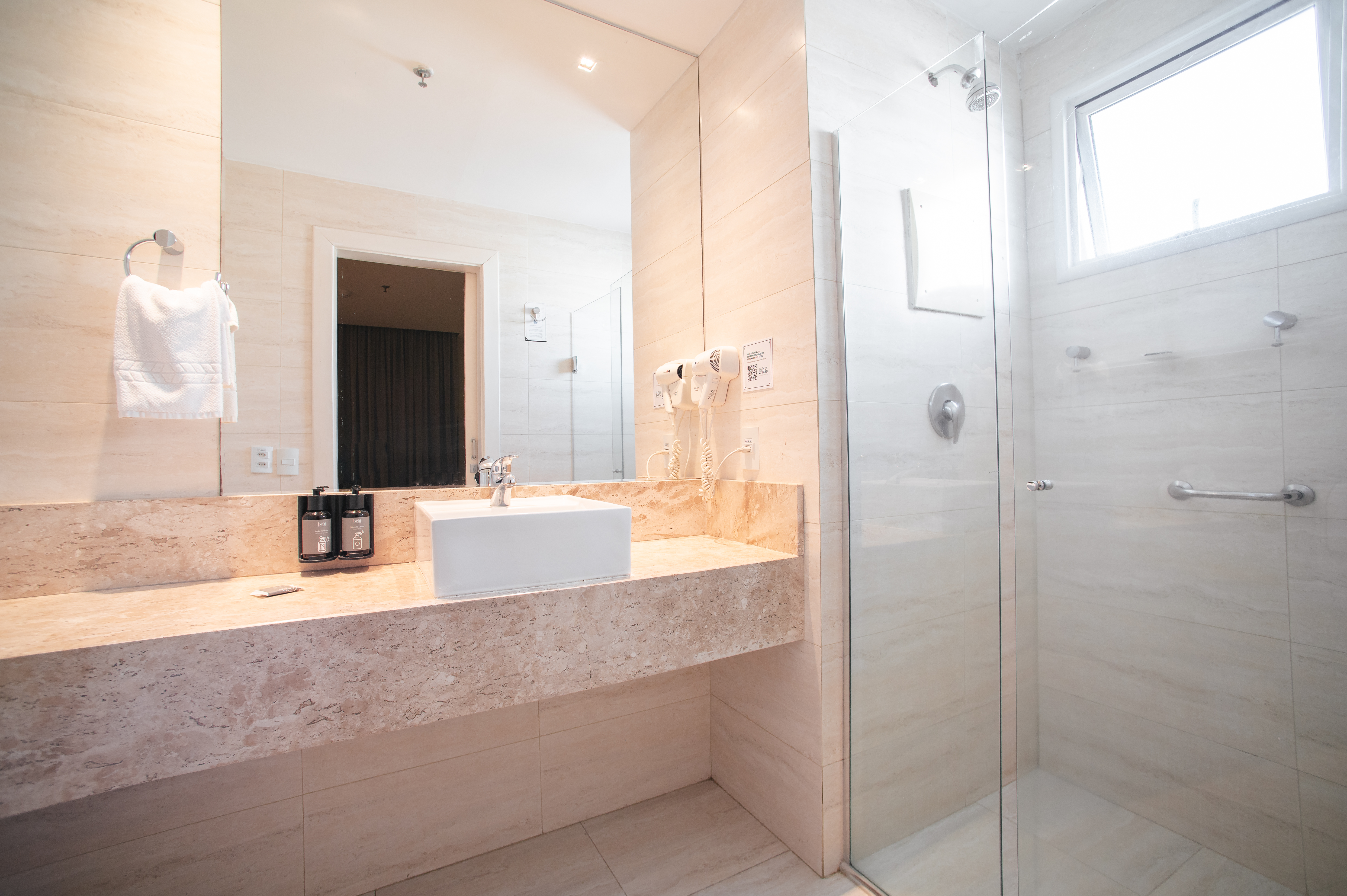 Single Deluxe Superior