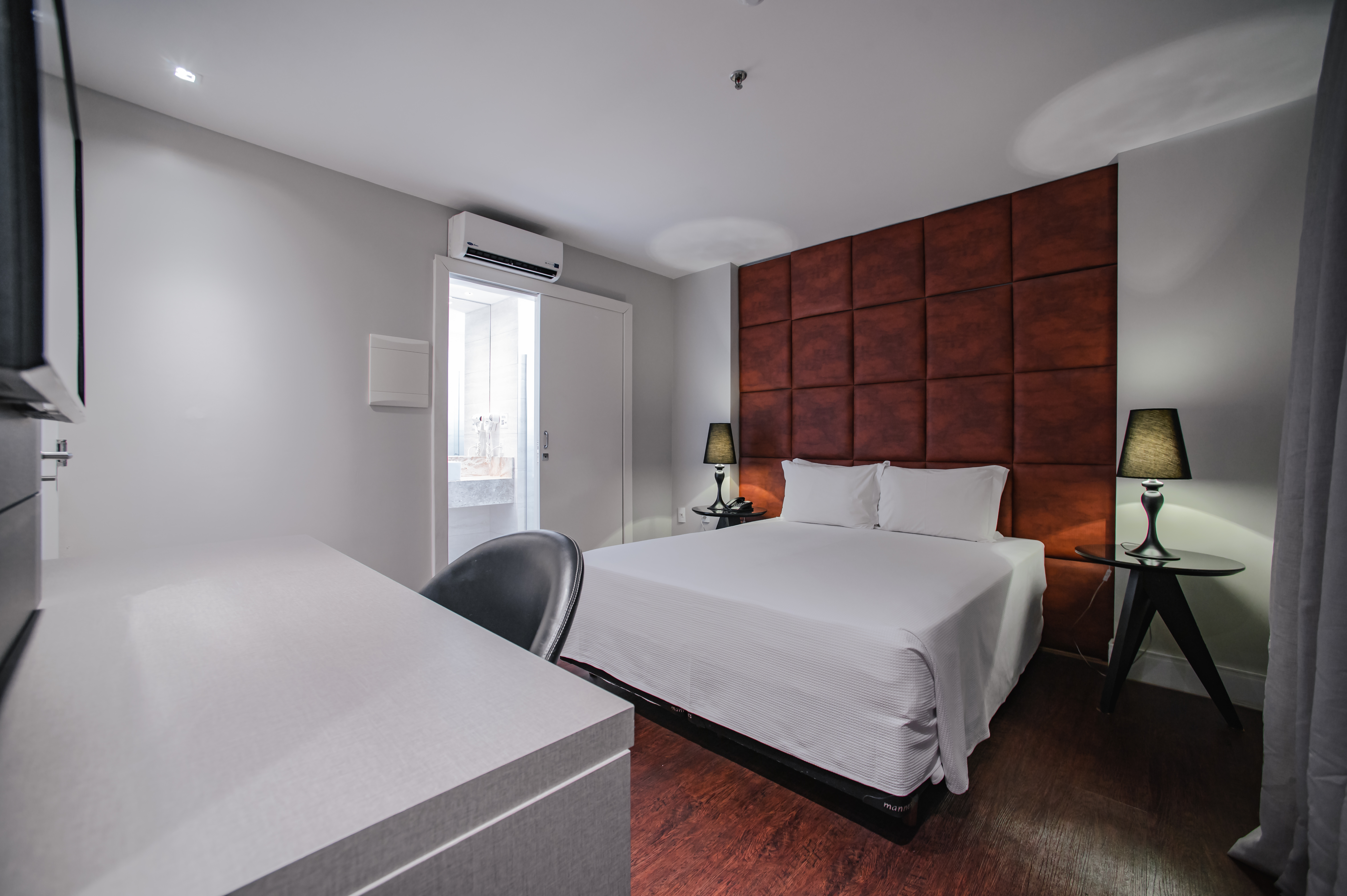 Single Deluxe Superior