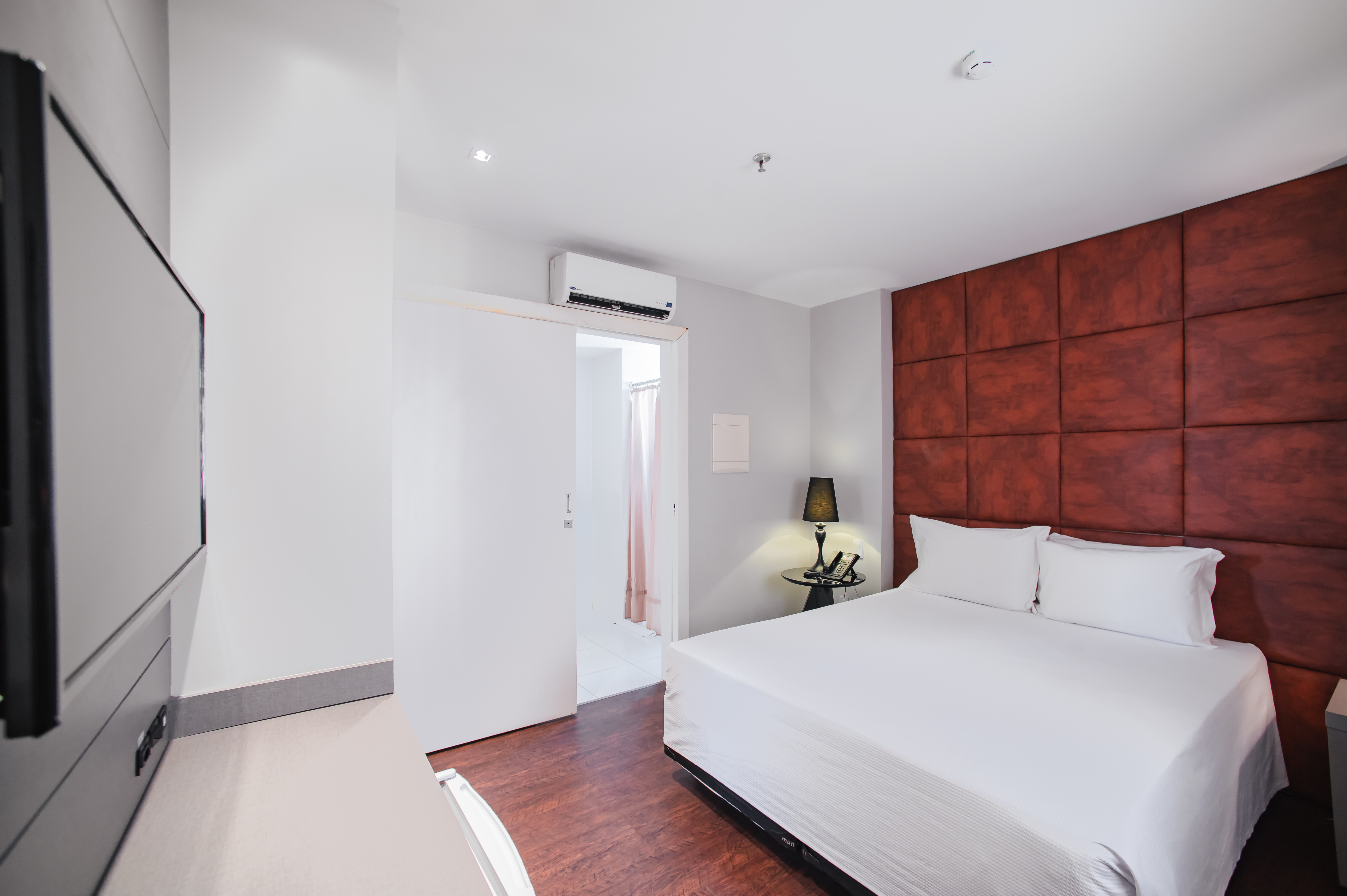 Double Accessible Superior