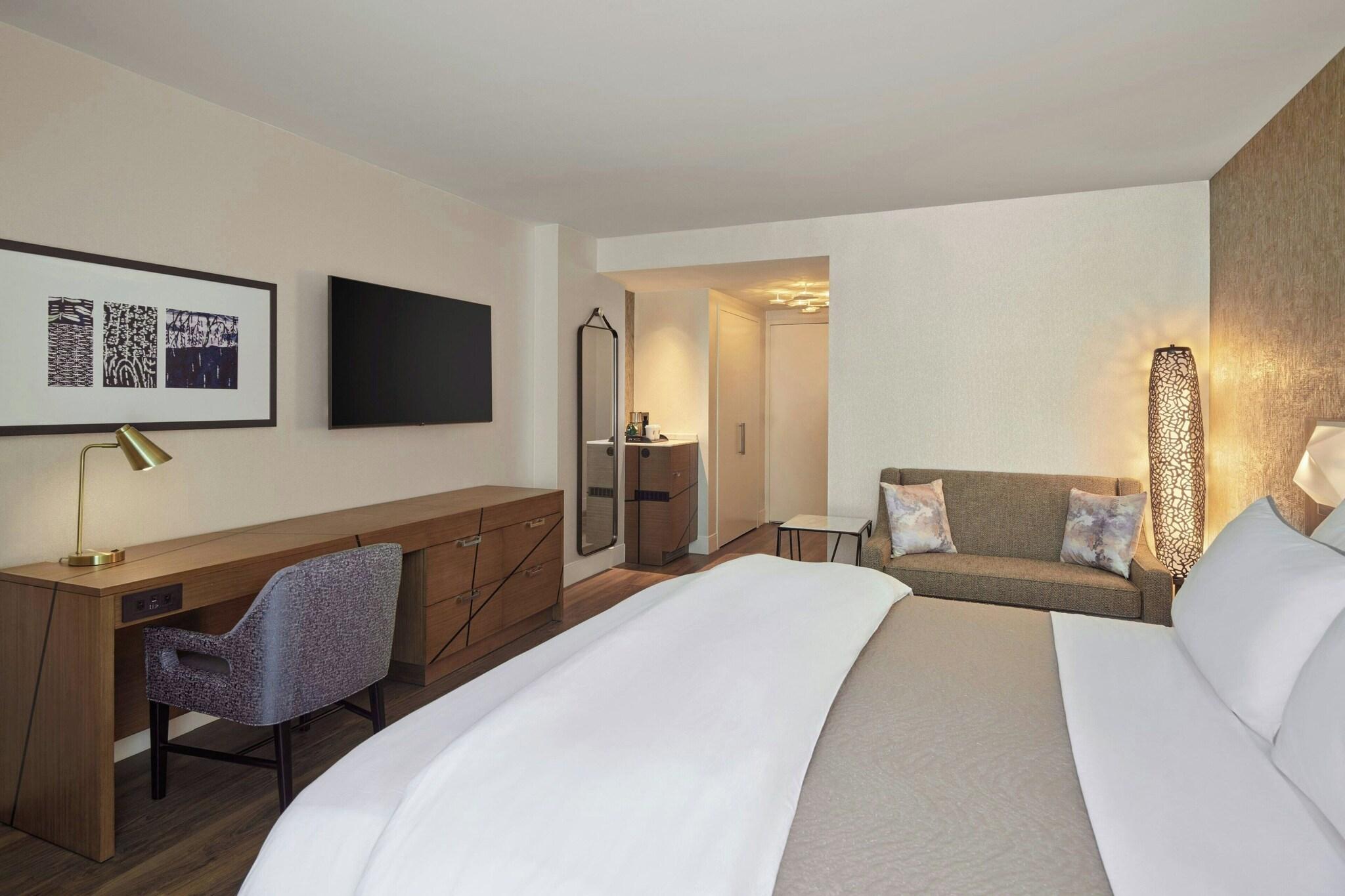 Double Accessible King Size Bed