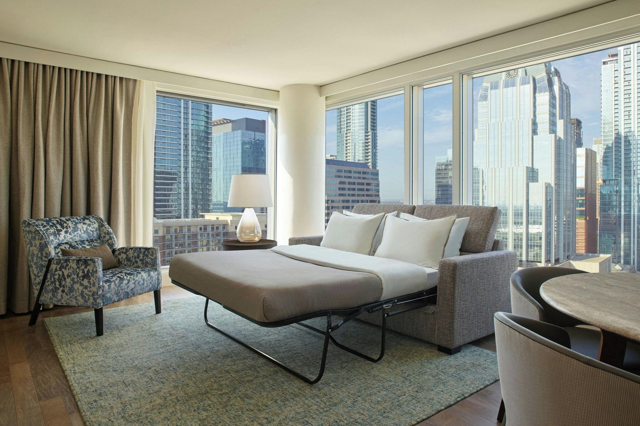 Suite King Bed One Bedroom 