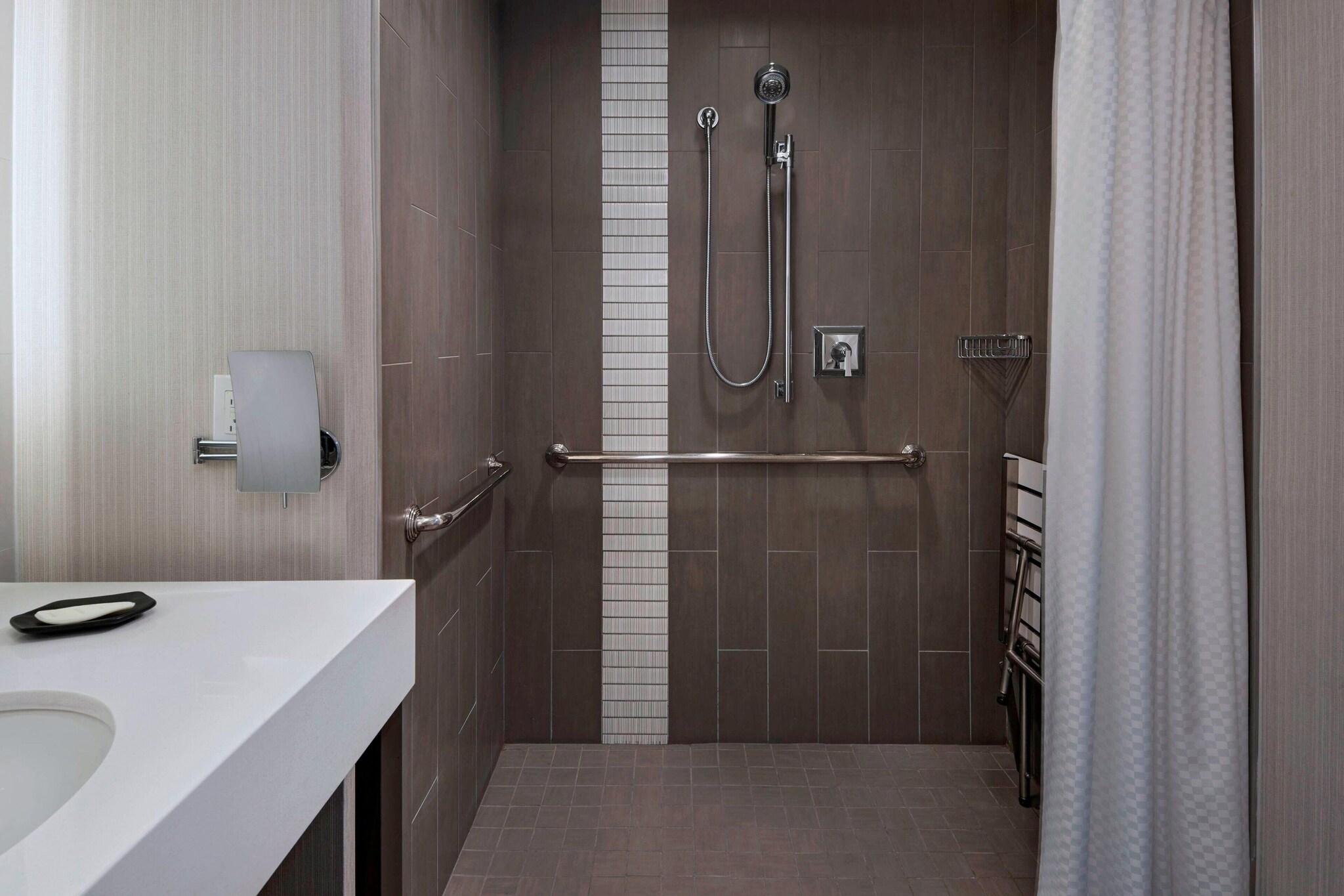 Double Accessible-two Queen Beds