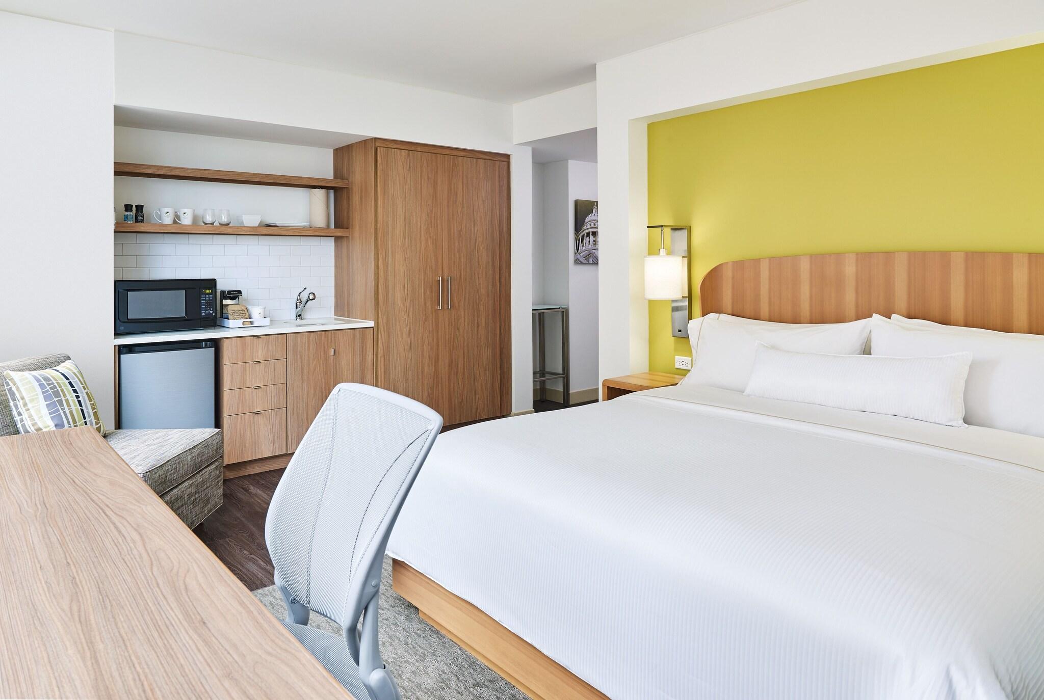 Studio King Size Bed