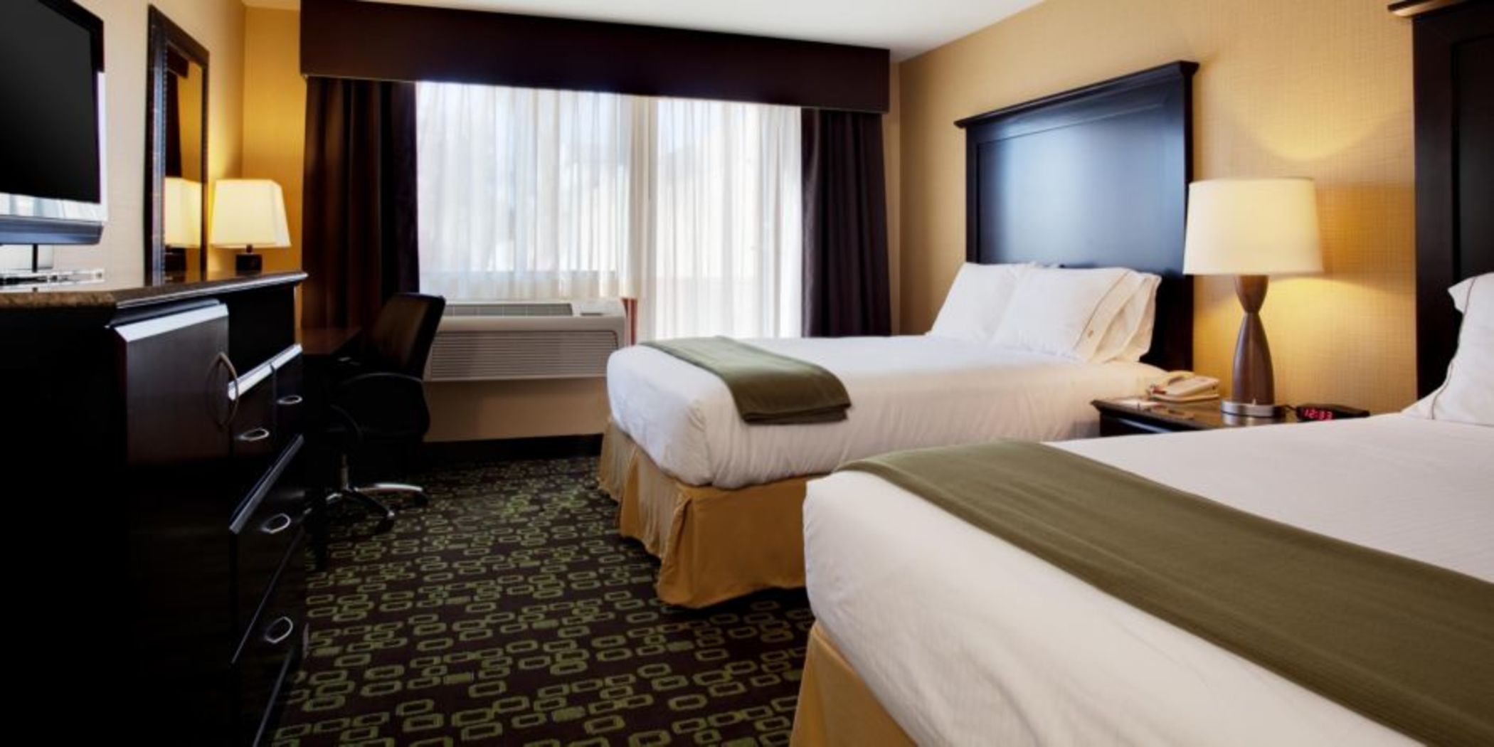 Double Two Queen Beds