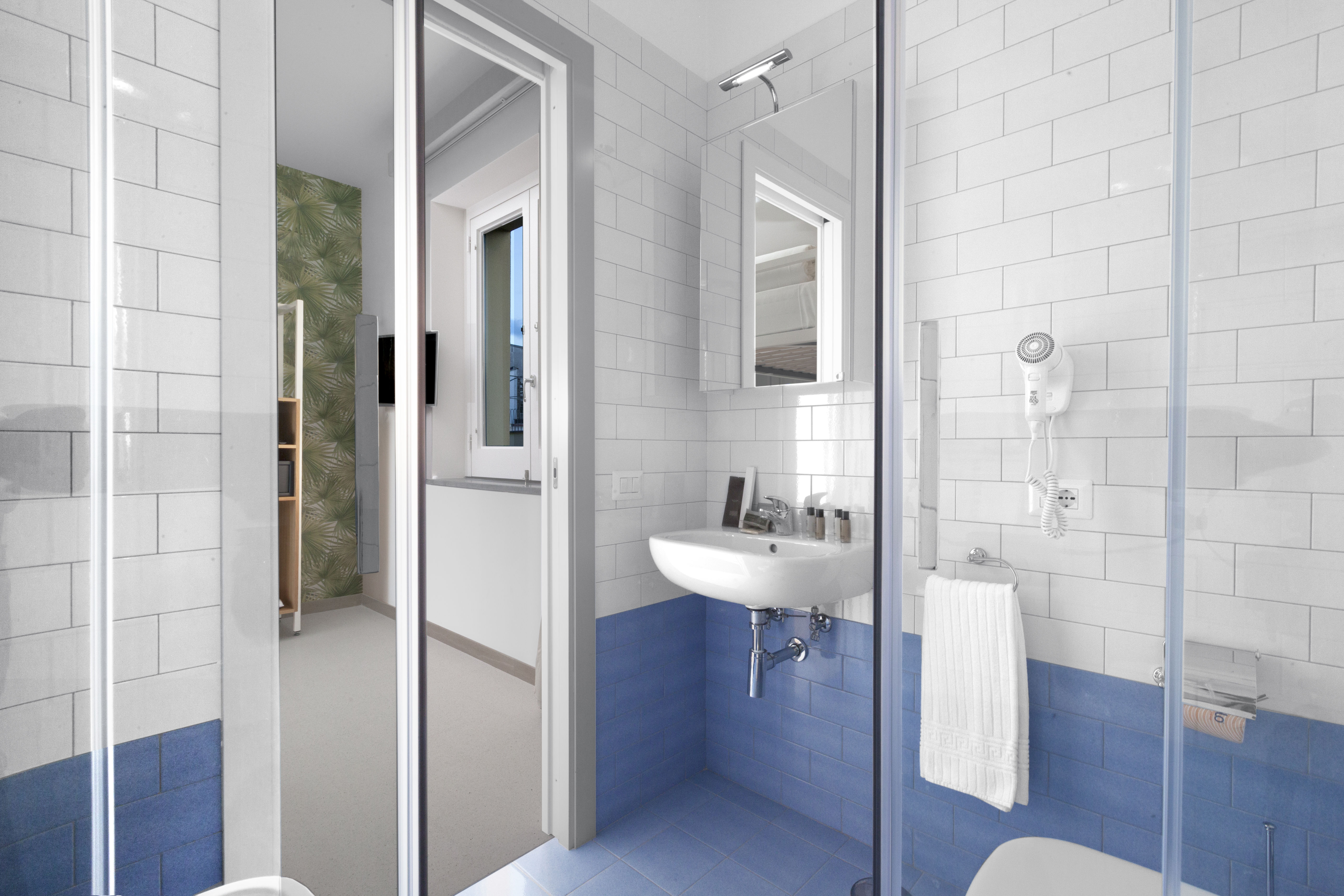 Double or Twin Deluxe Sea View