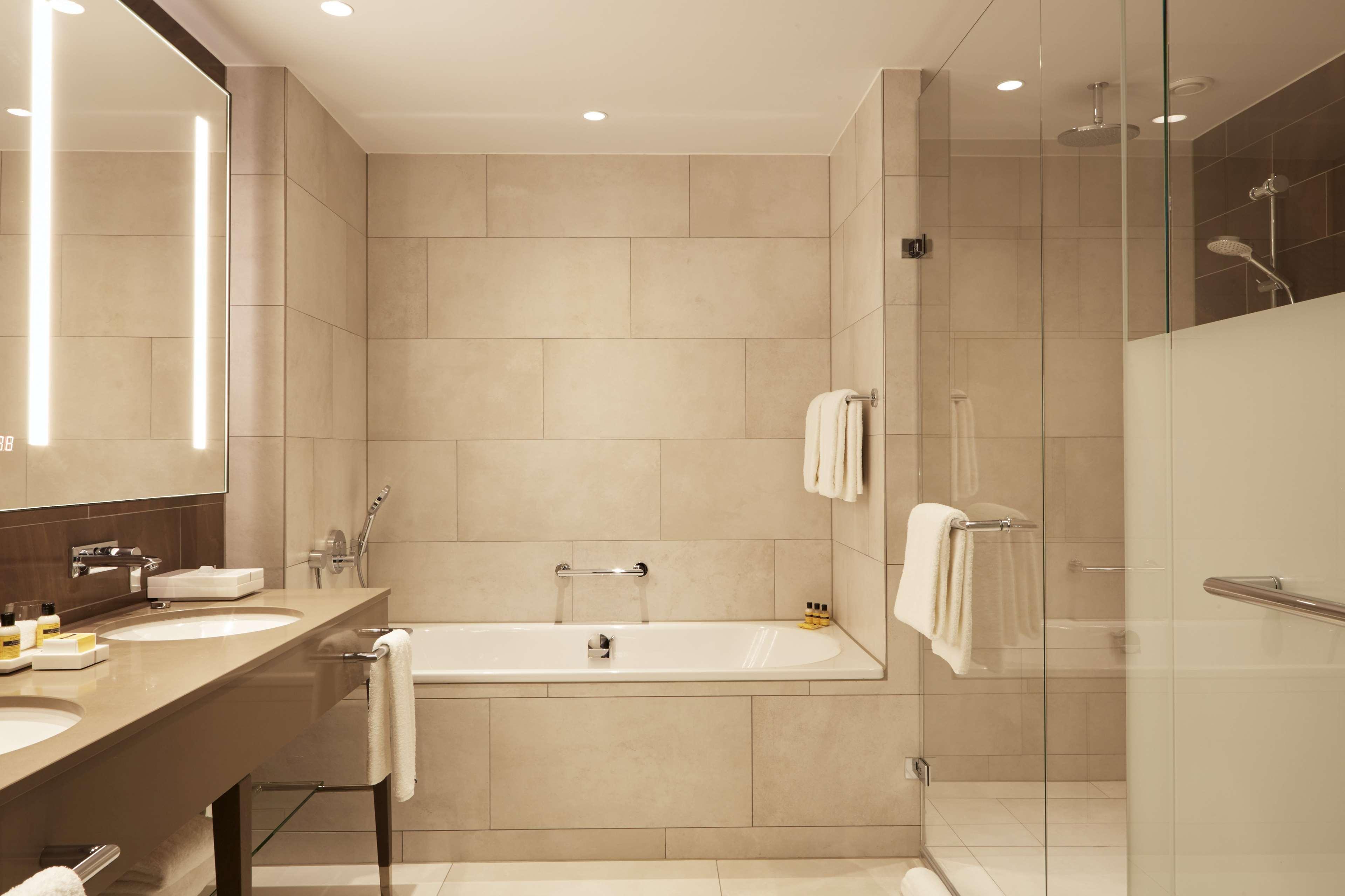 Suite Executive King Bed