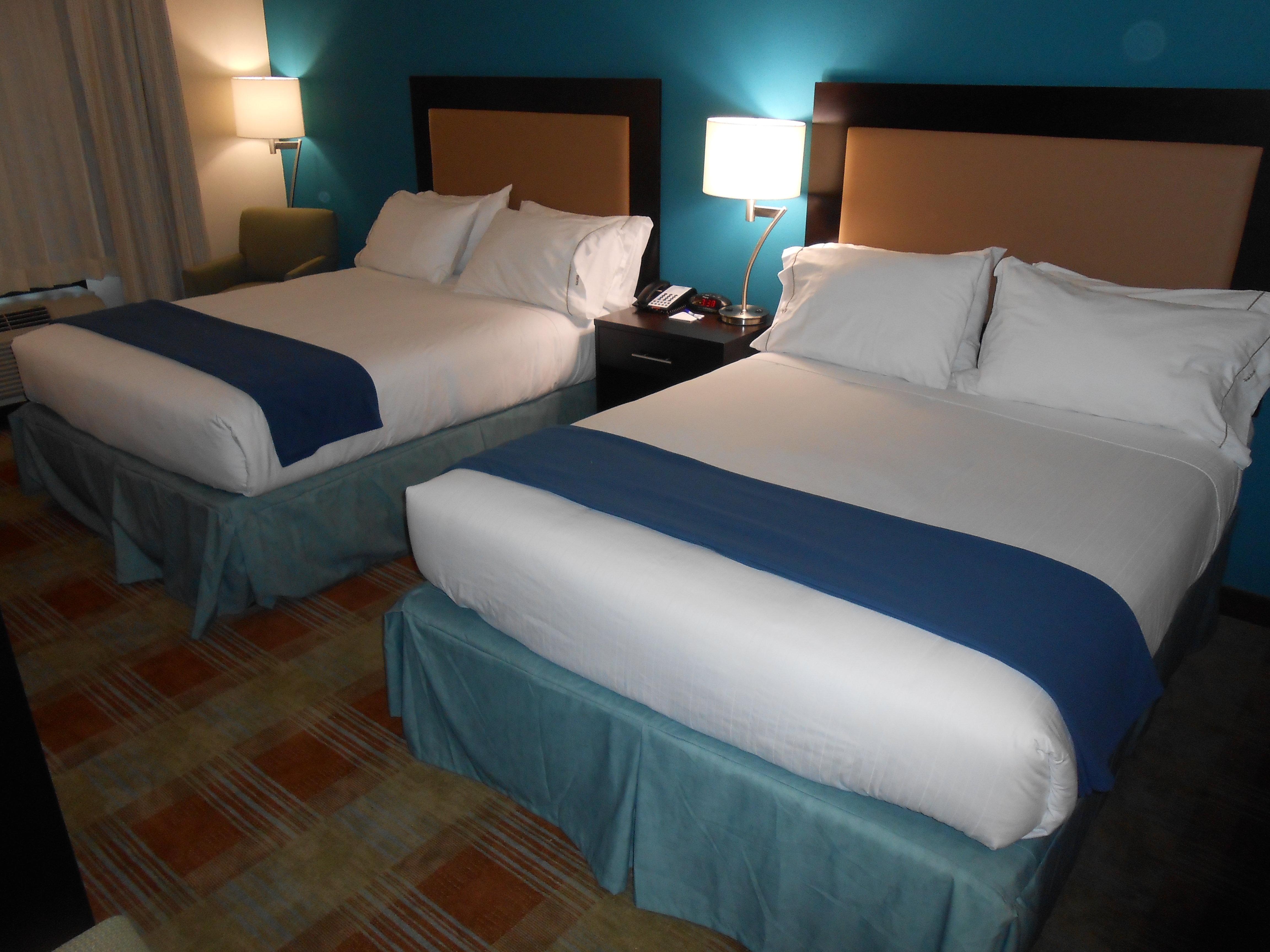 Room Accessible-two Queen Beds