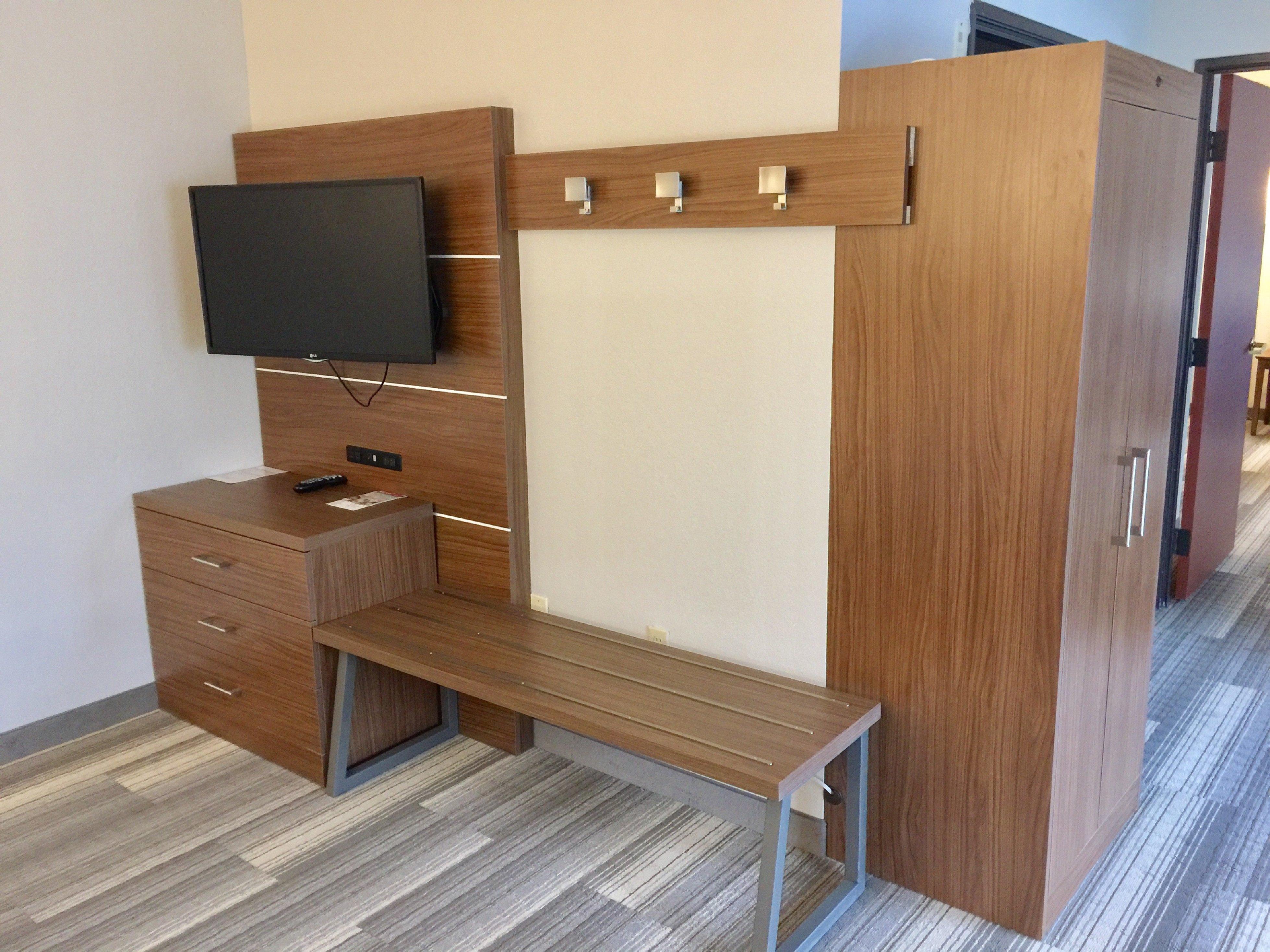 Suite King Bed One Bedroom 