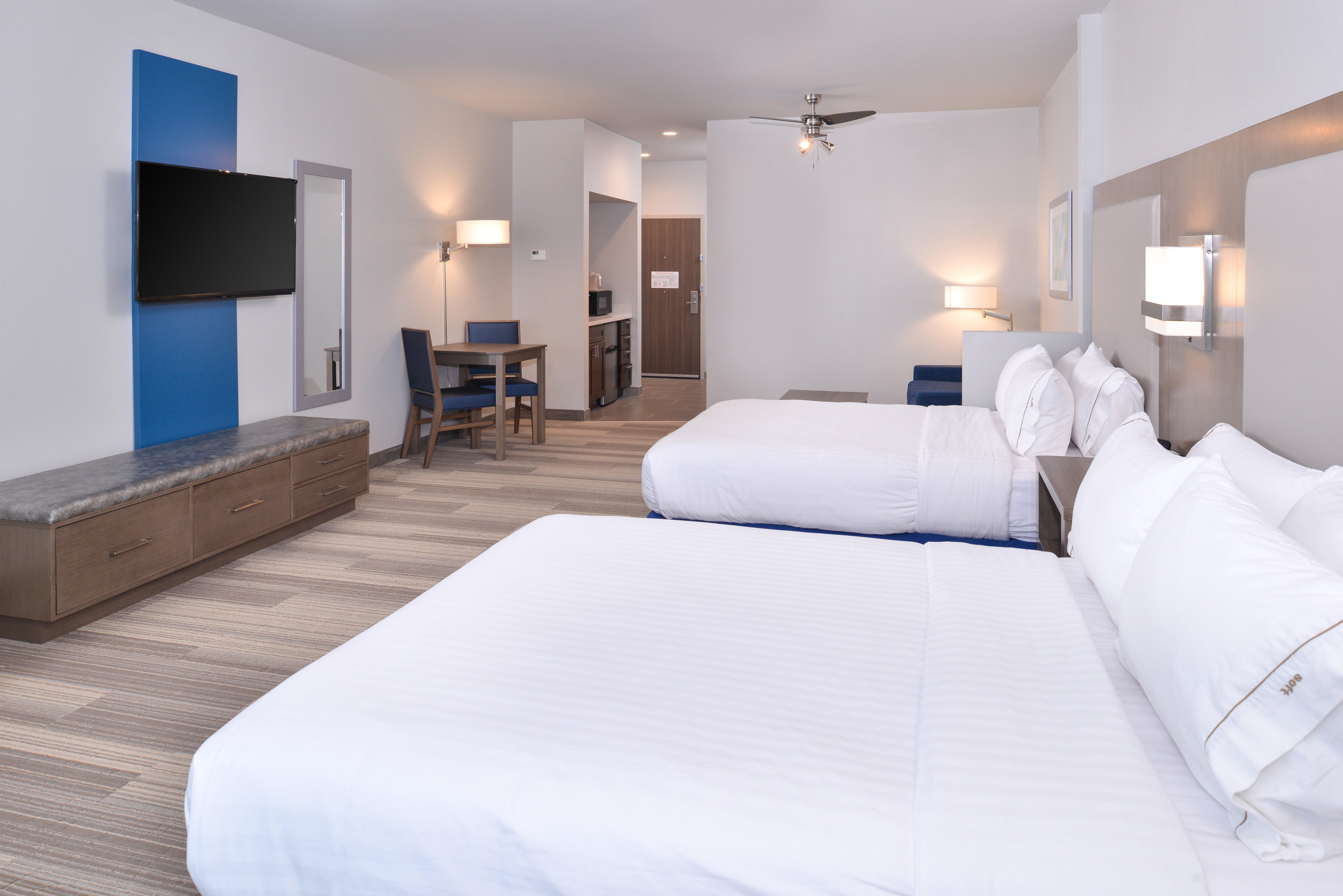 Suite Two Queen Beds