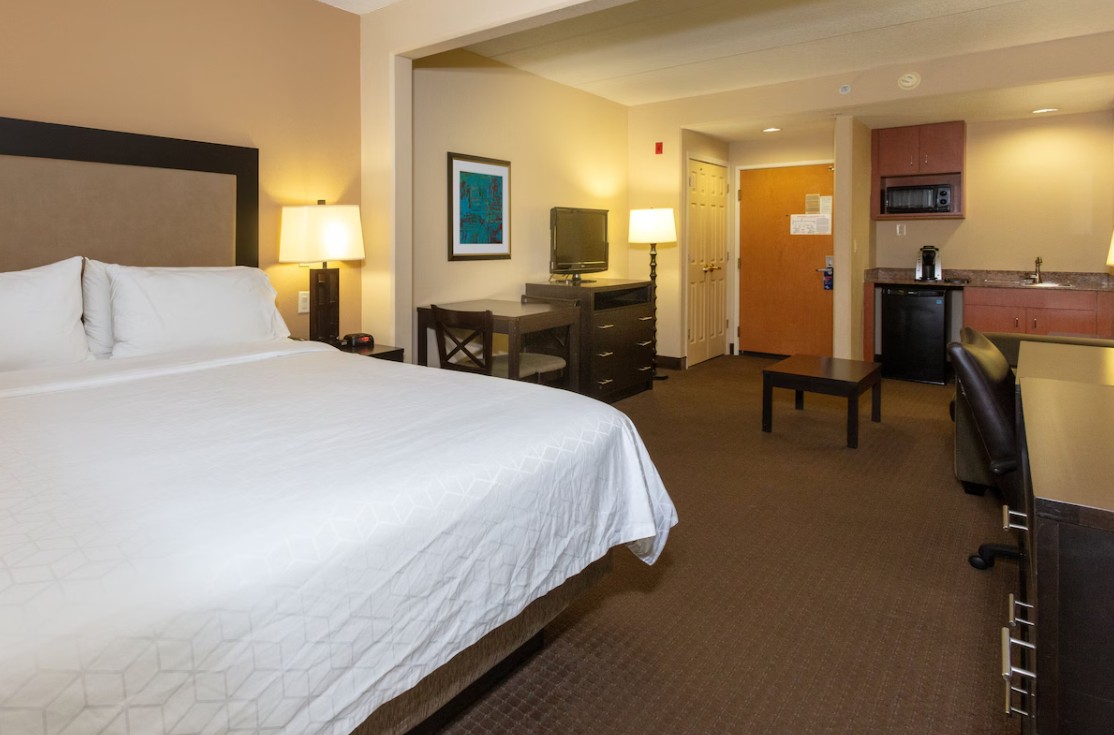 Double Accessible King Size Bed