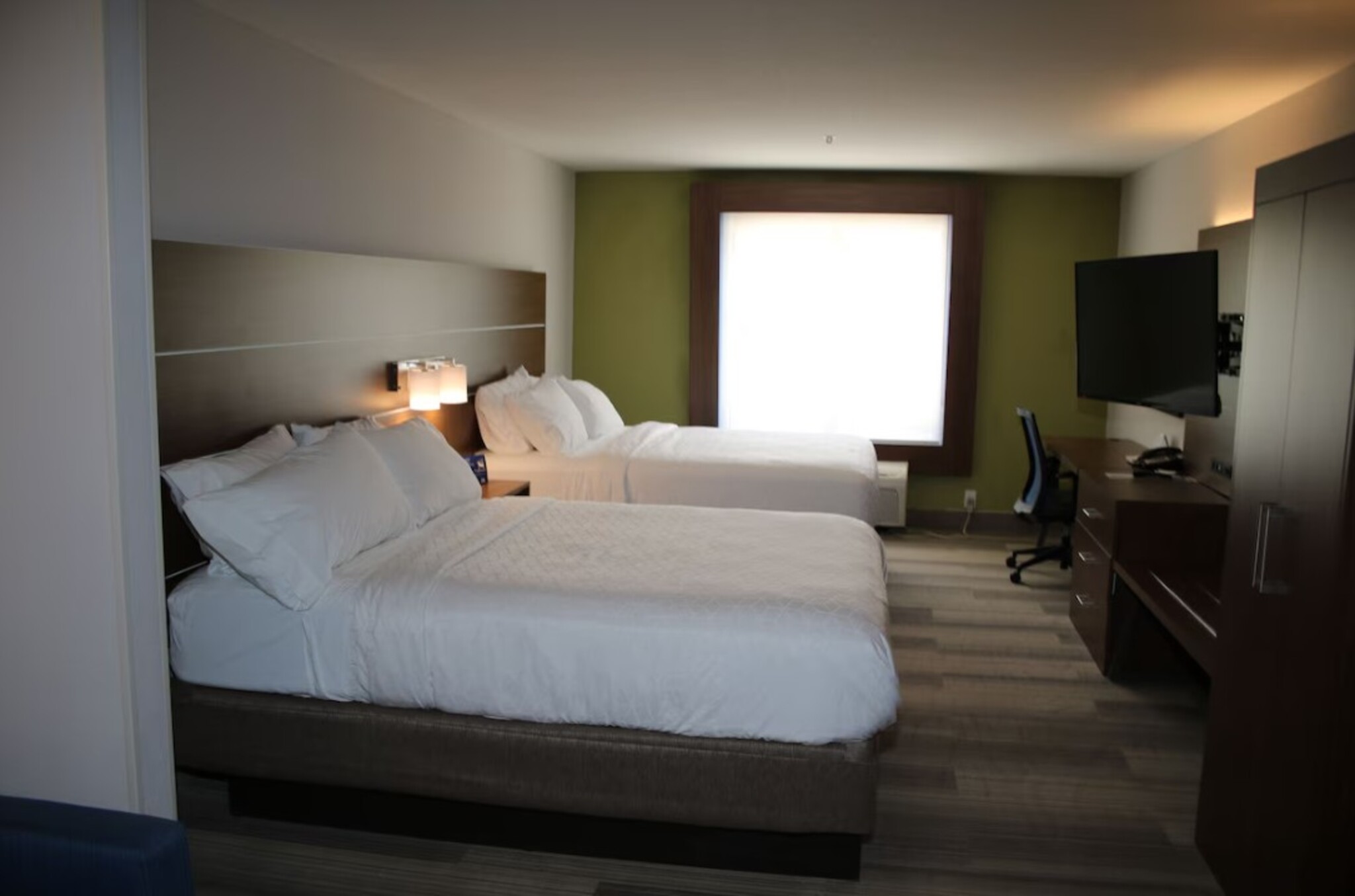 Suite Two Queen Beds