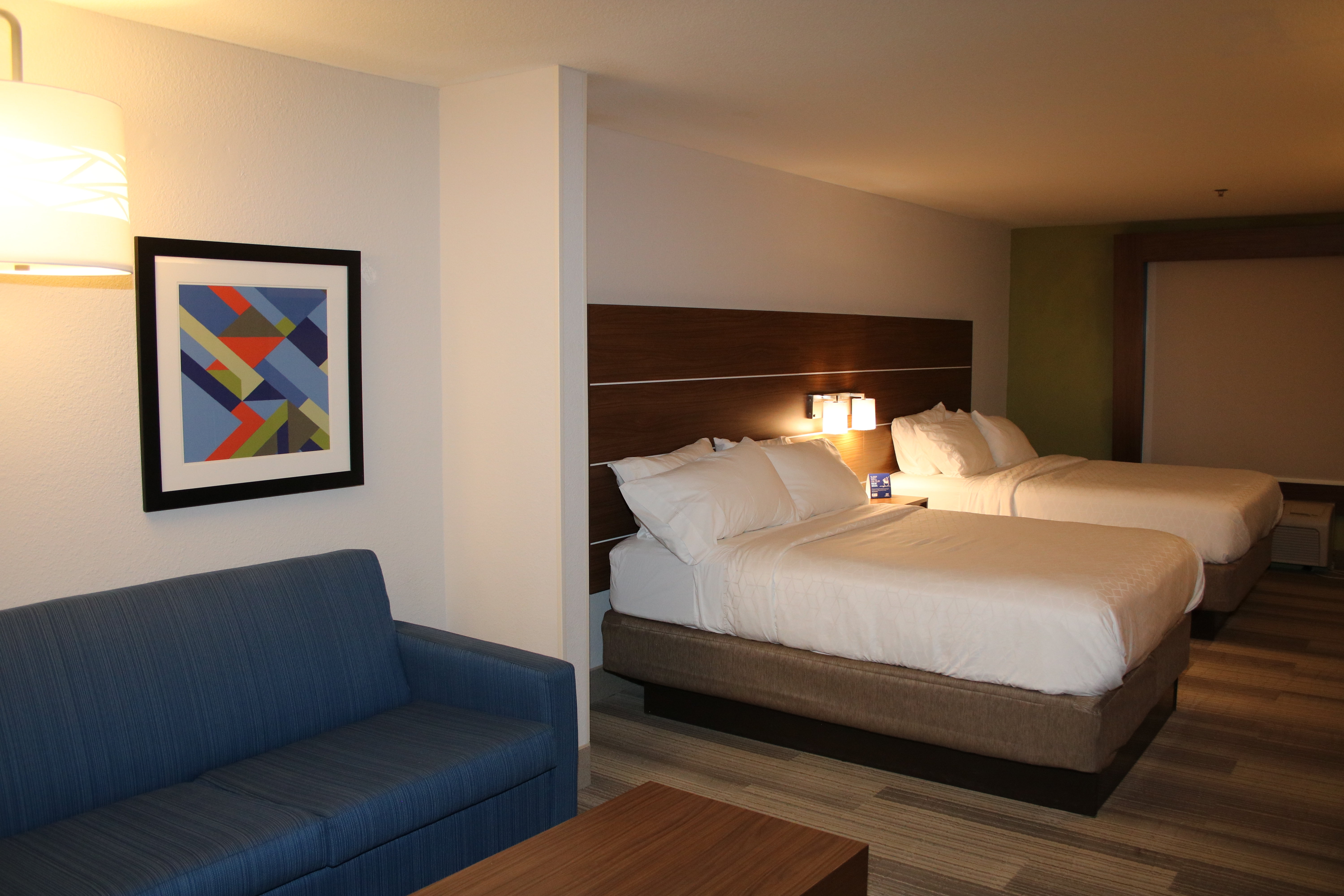 Double Two Queen Beds