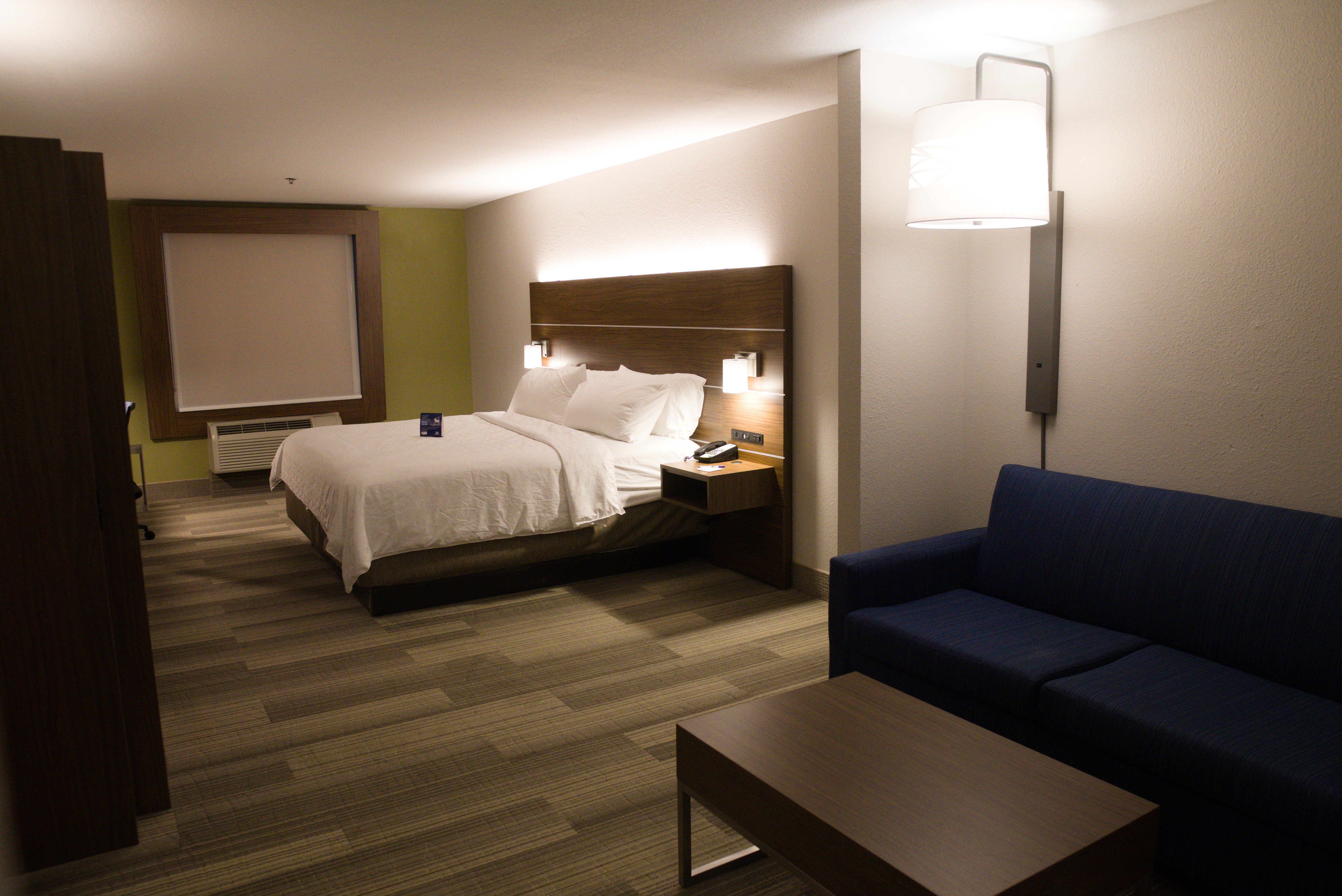 Double King Size Bed