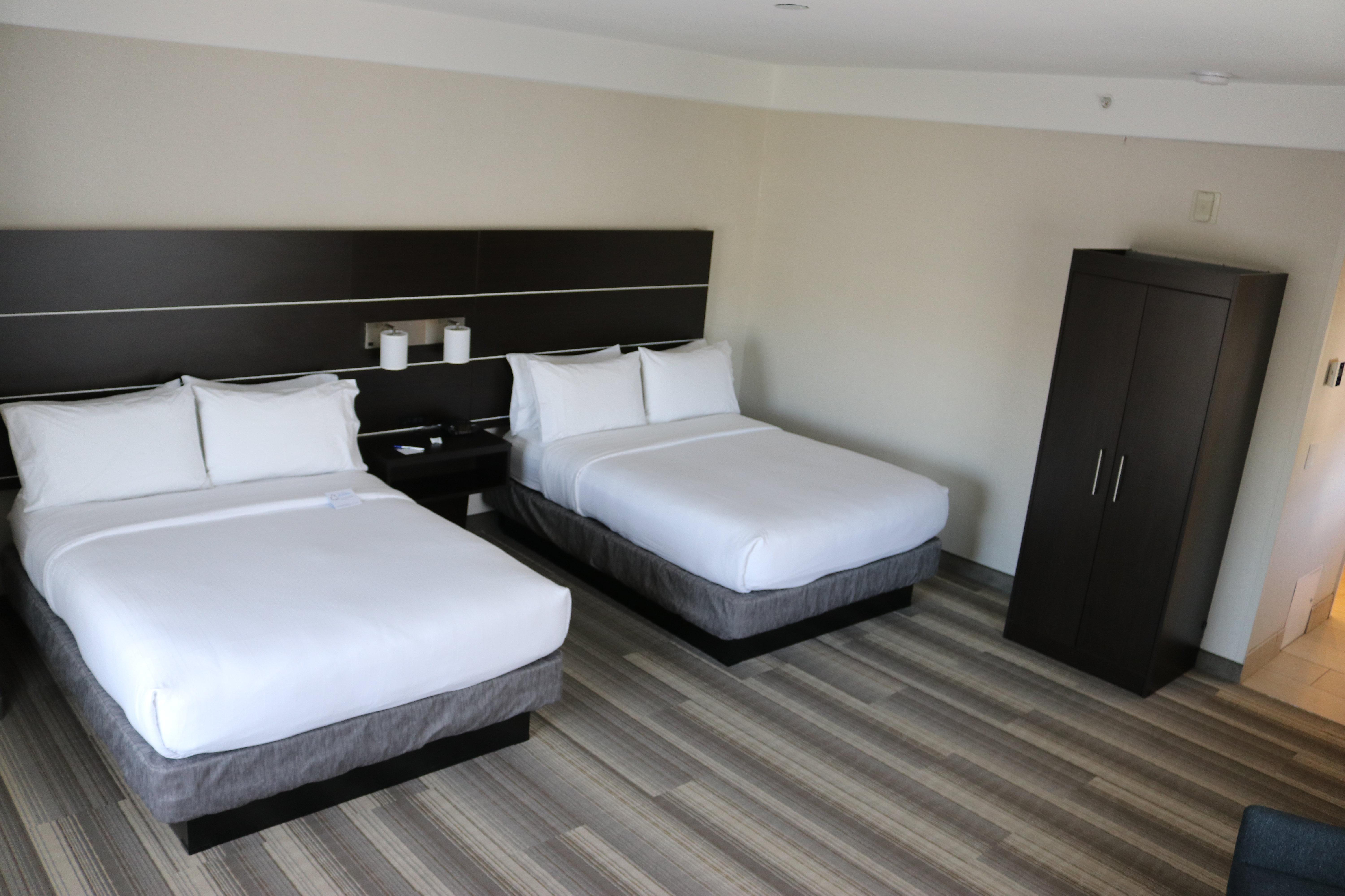 Suite Two Queen Beds