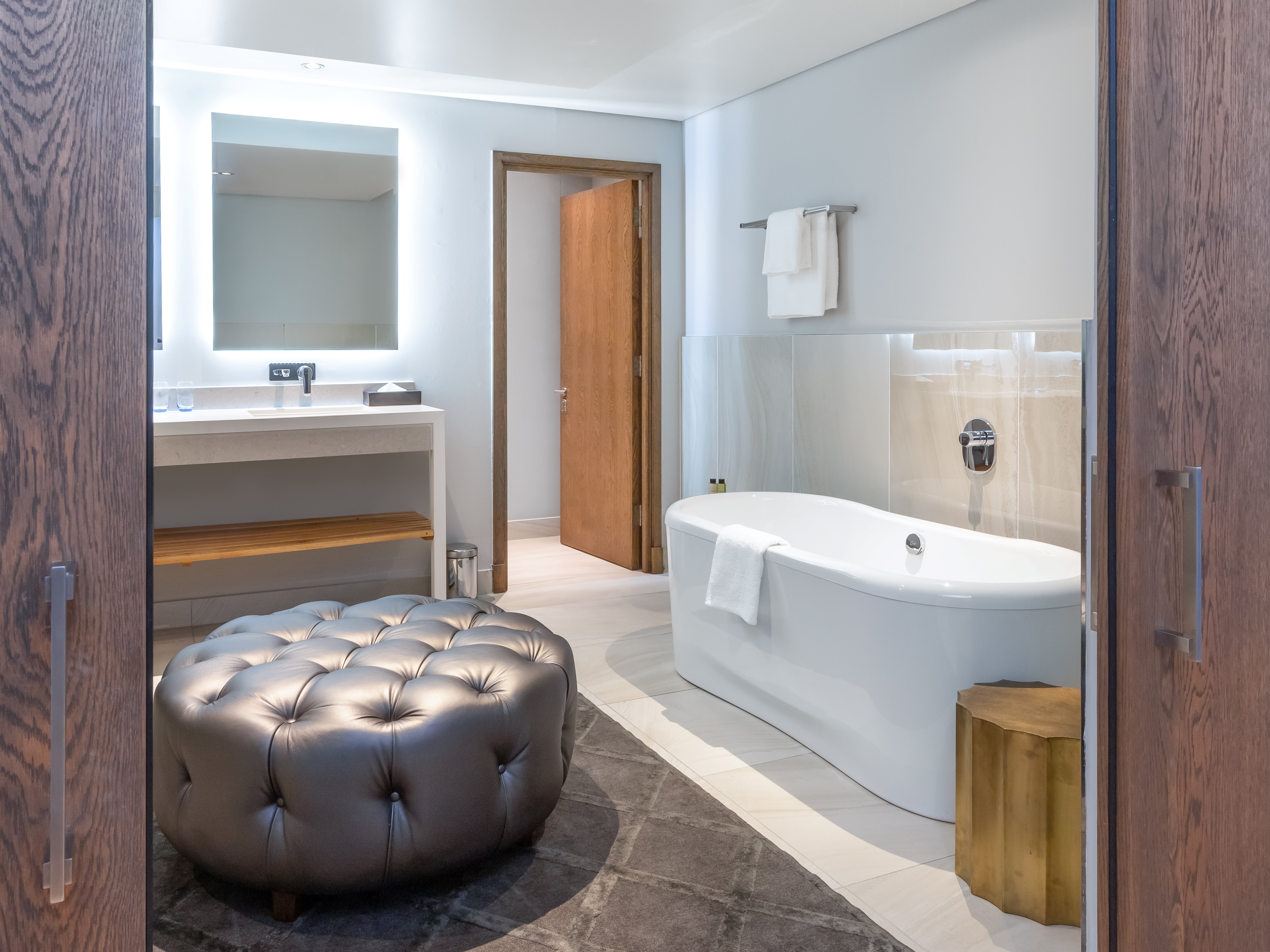 Suite King Bed Non Smoking