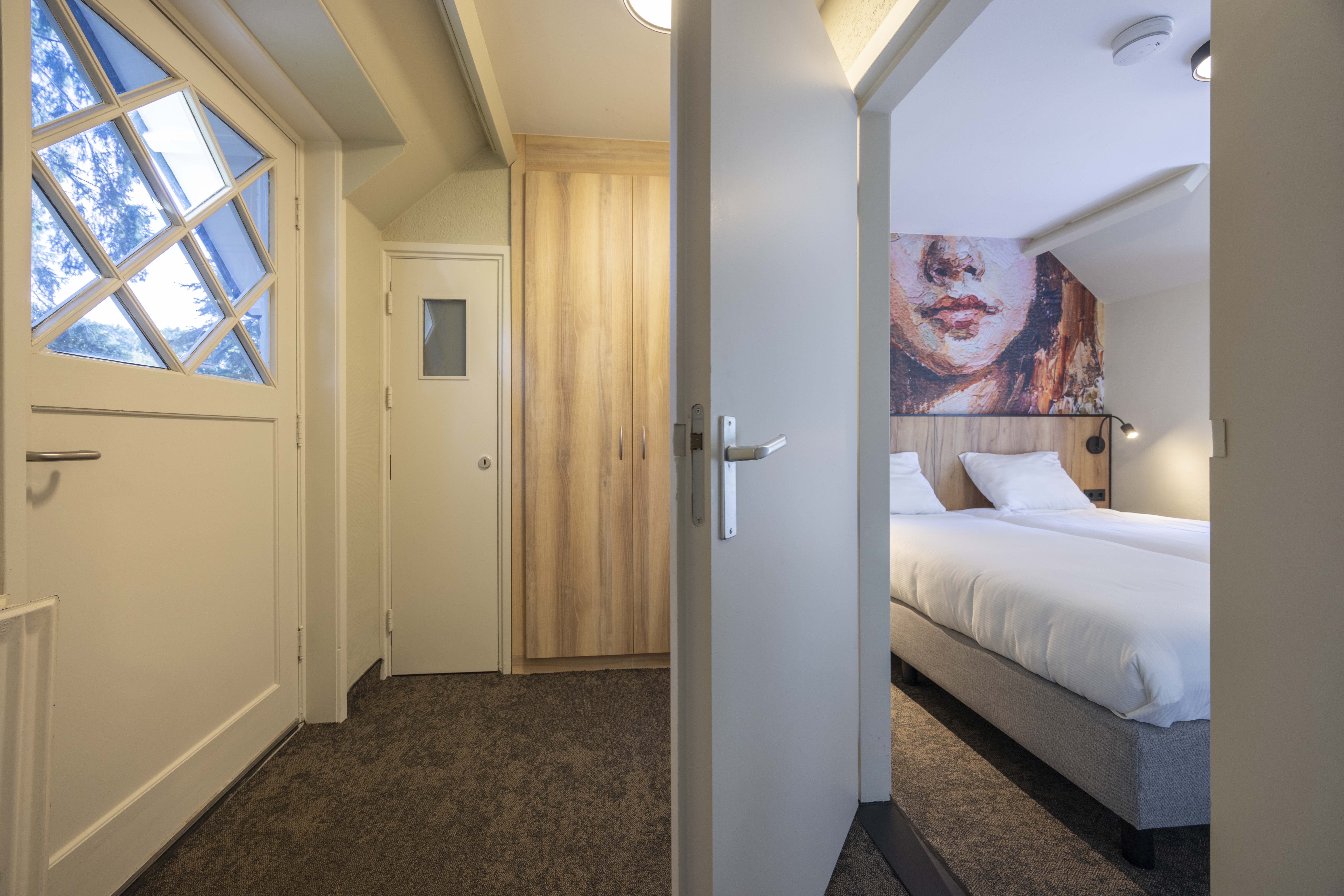 Family Room Standard