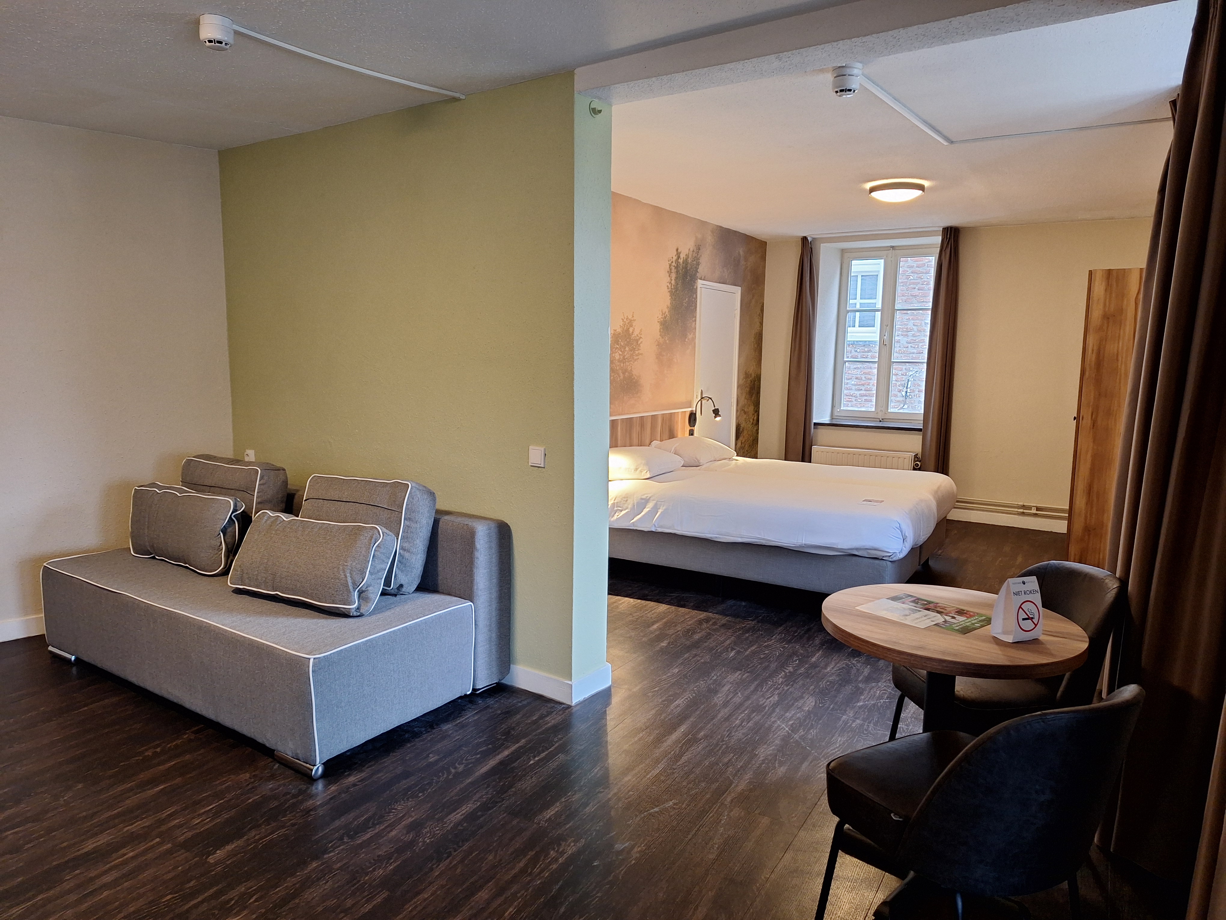 Family Room Standard