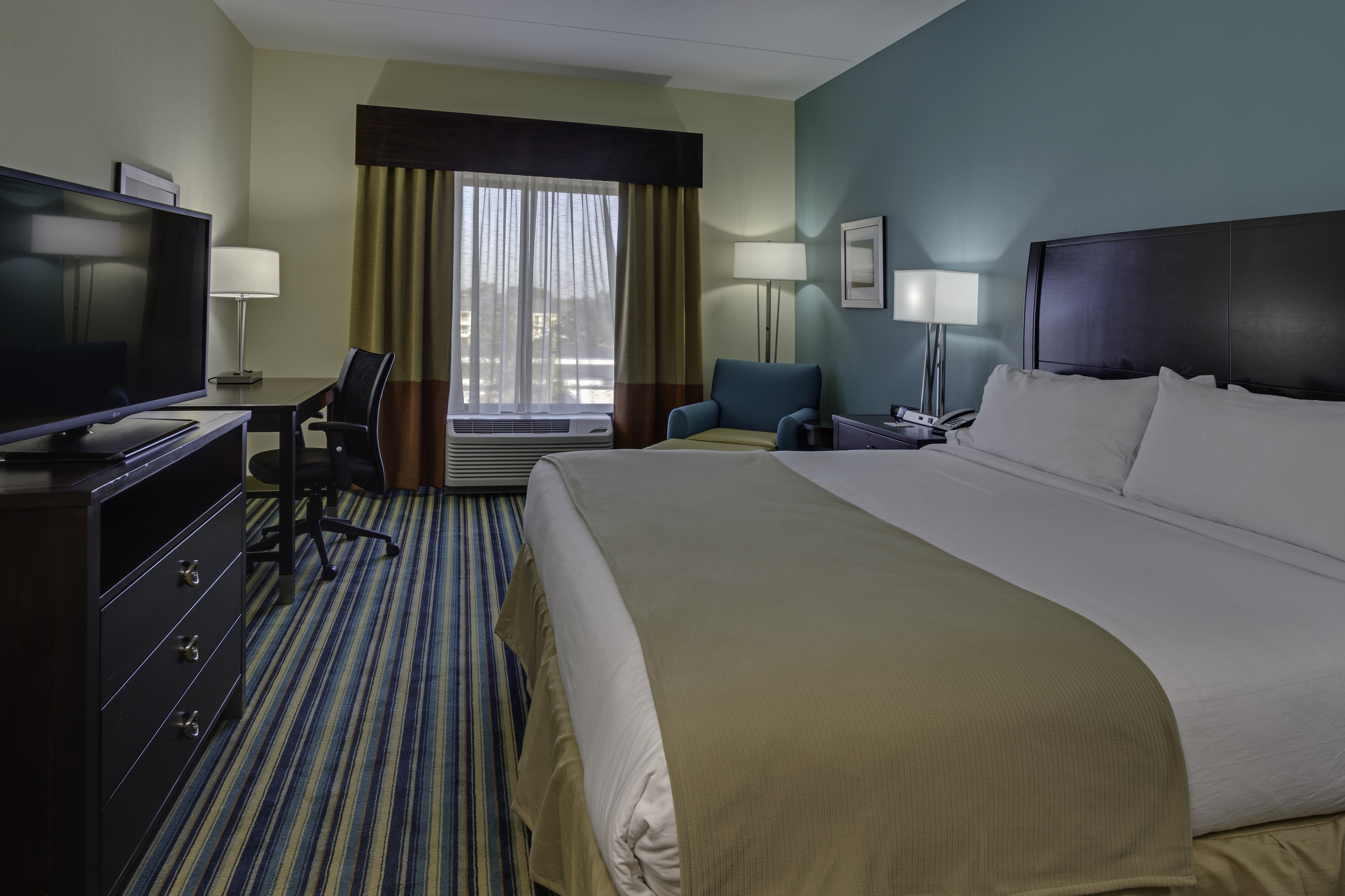 Double King Size Bed