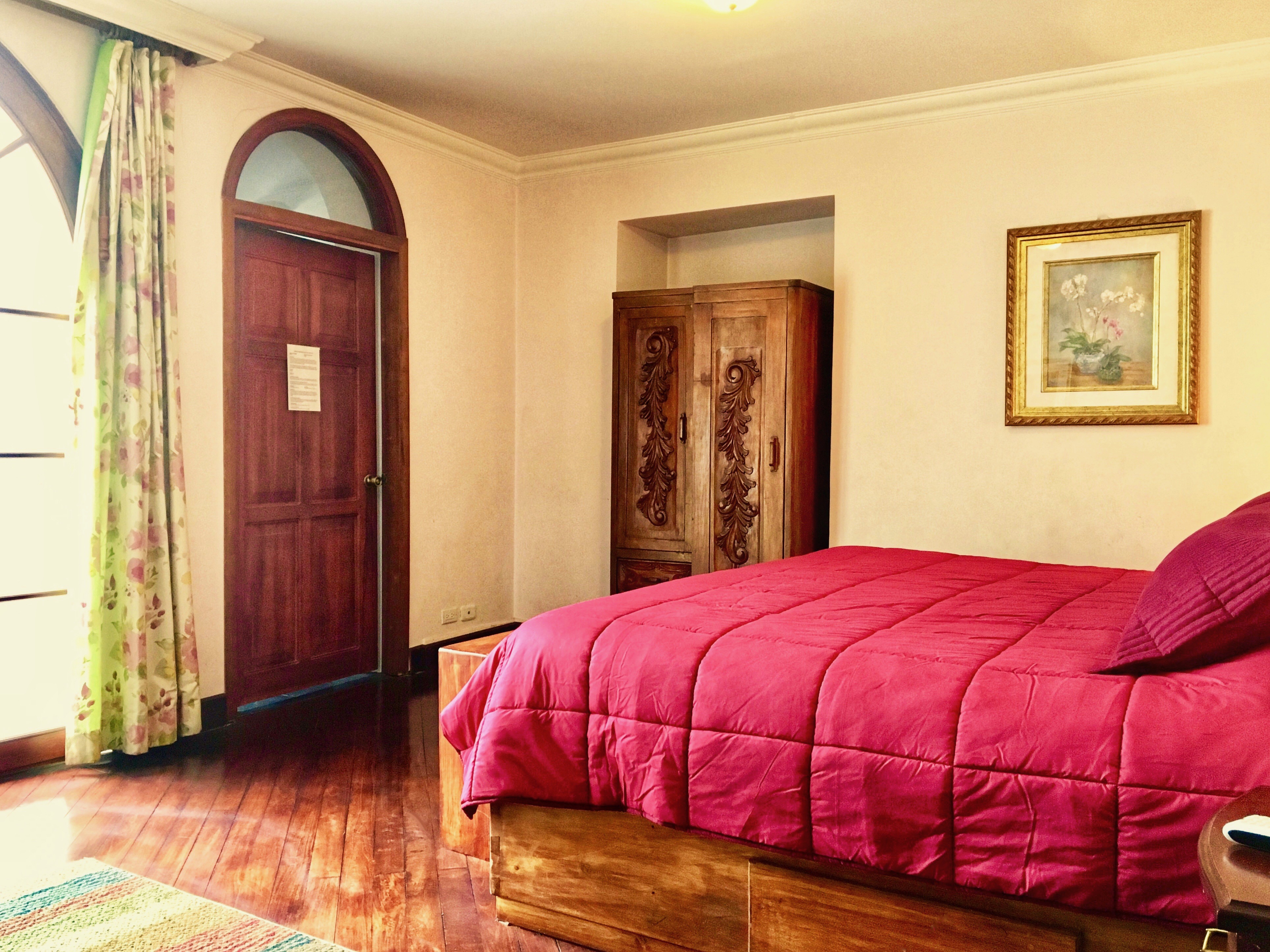 Double Deluxe King Bed