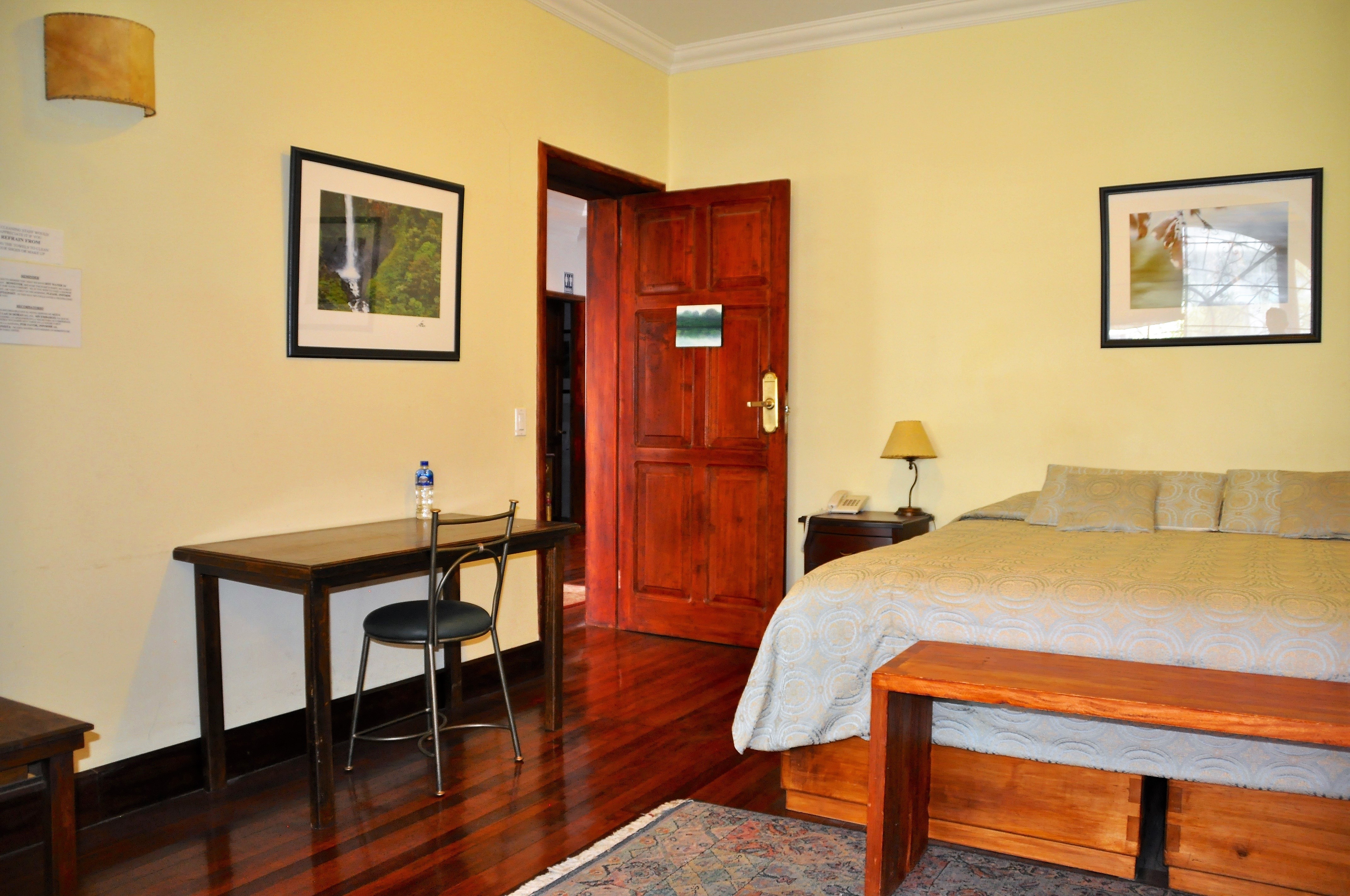 Double Deluxe King Bed