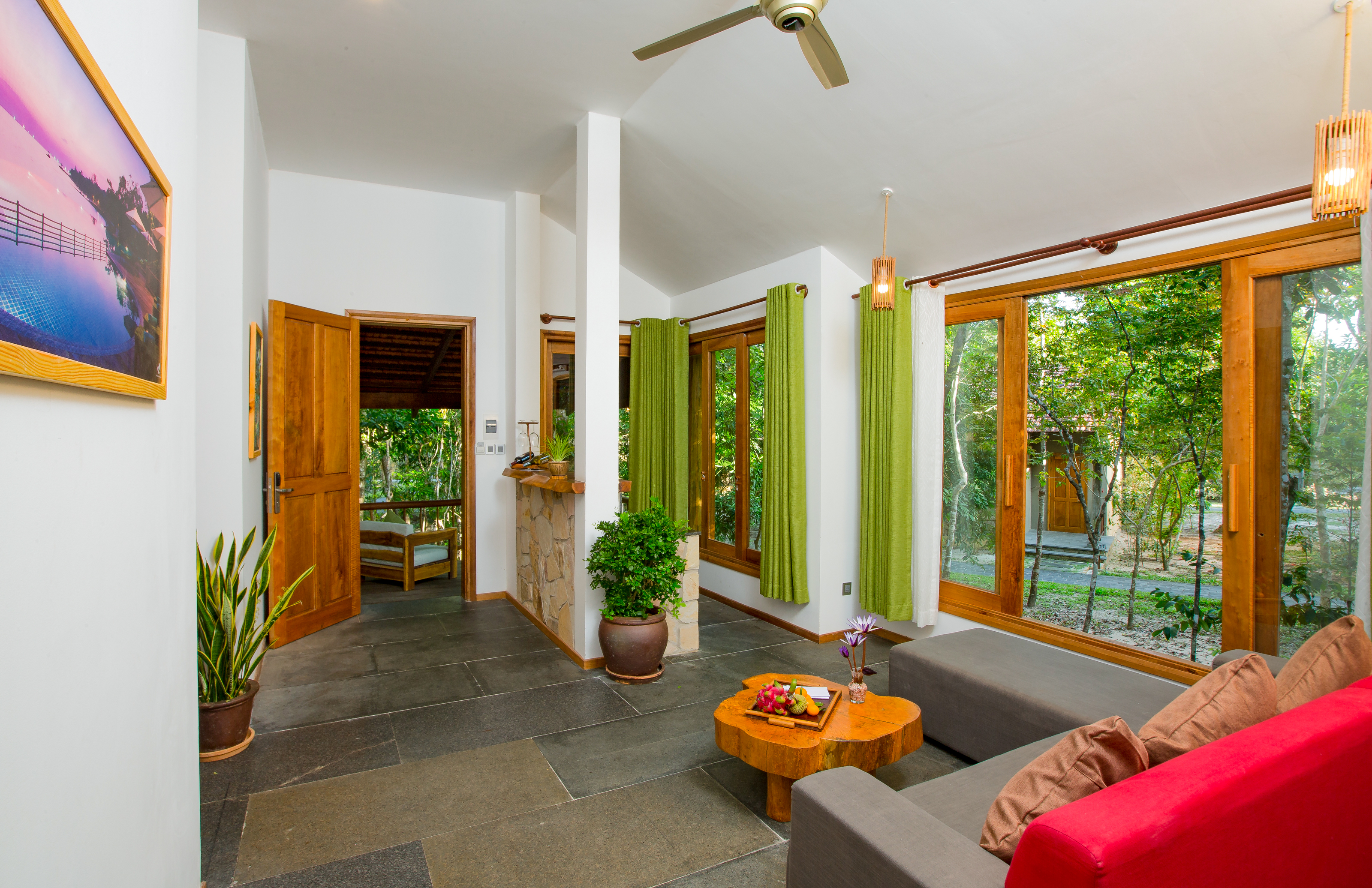 Family Room Garden View