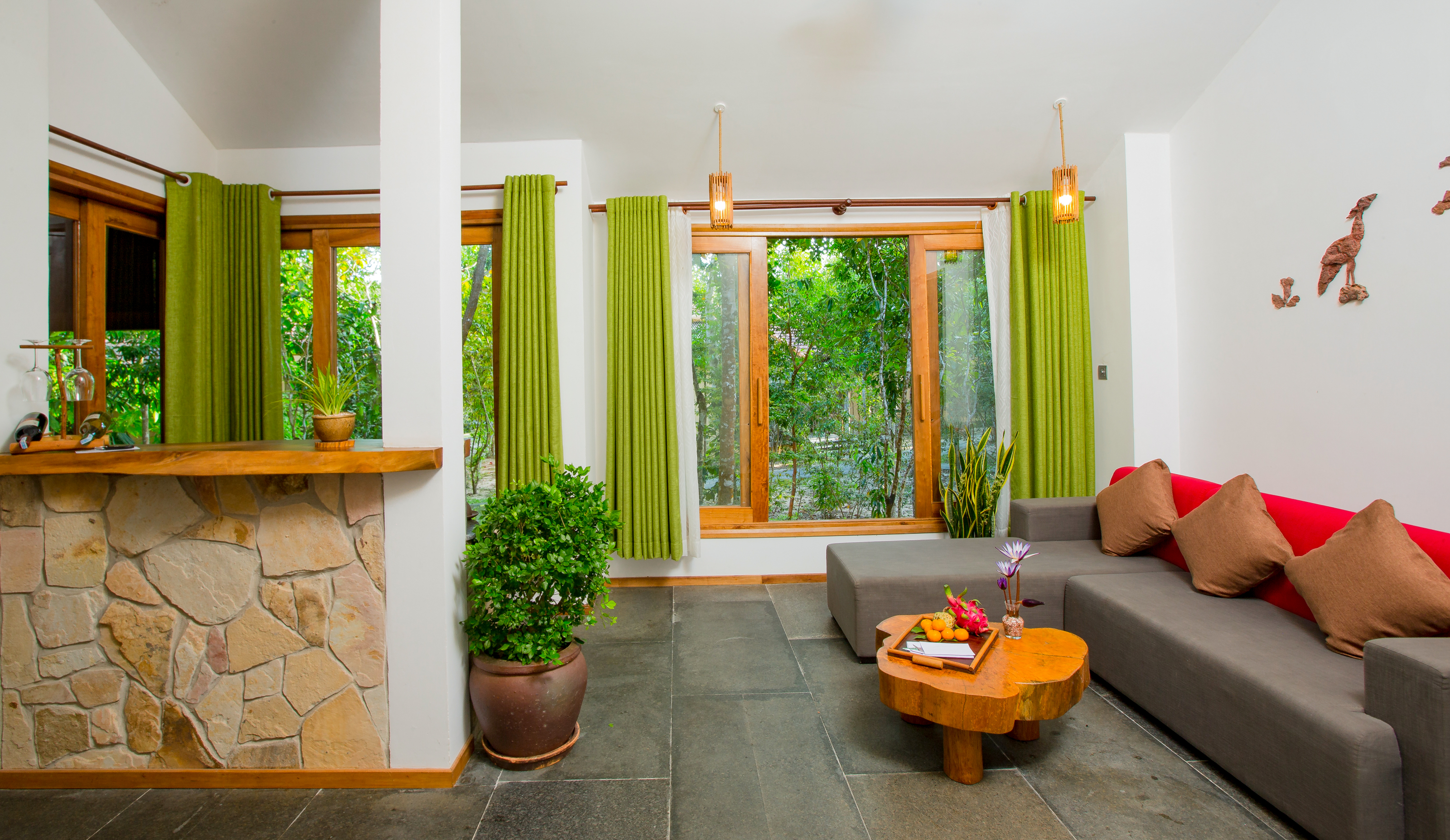 Family Room Garden View