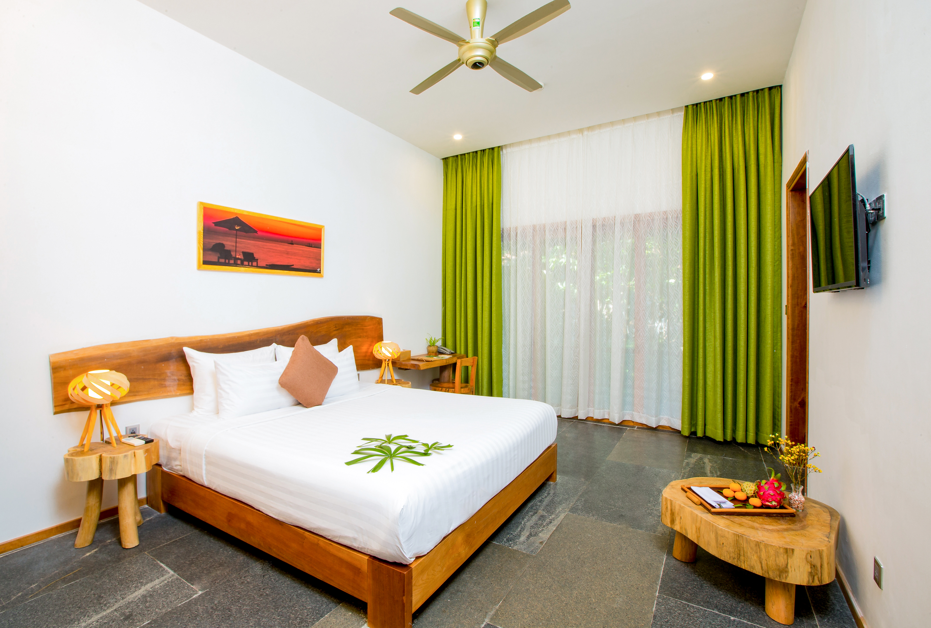 Family Room Garden View