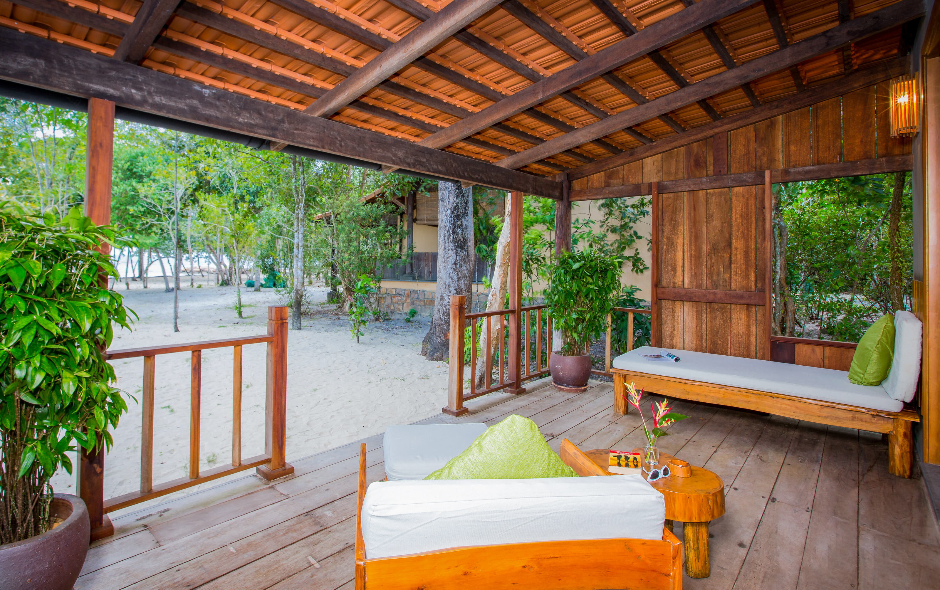 Bungalow Beach Front