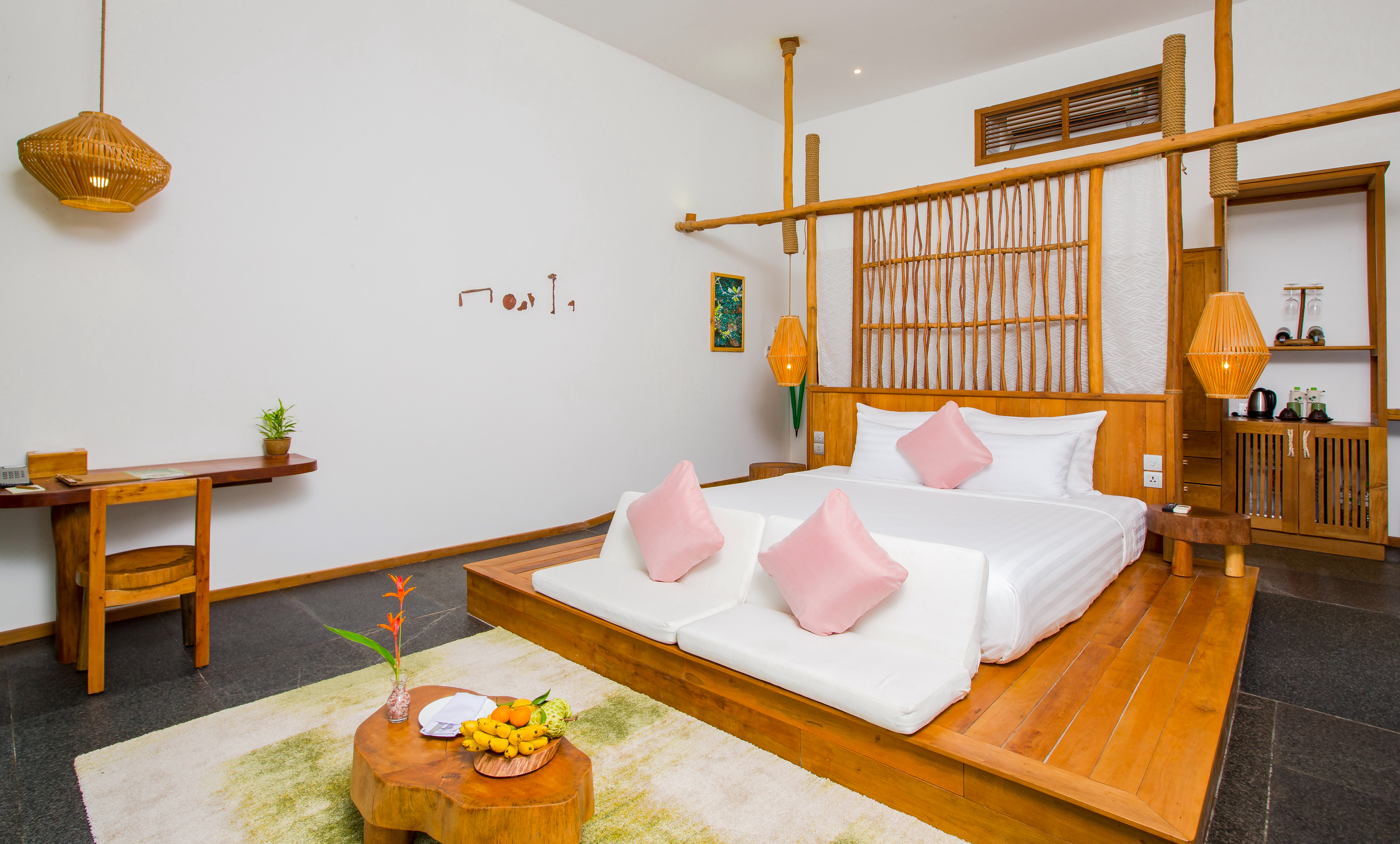 Bungalow Garden View