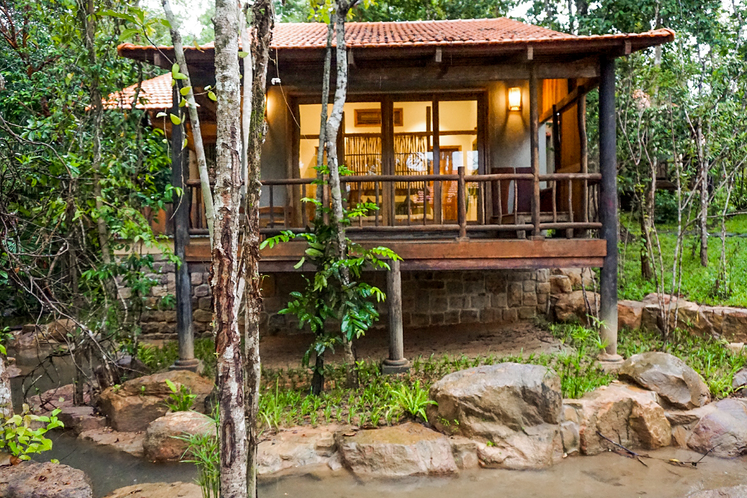 Bungalow Garden View