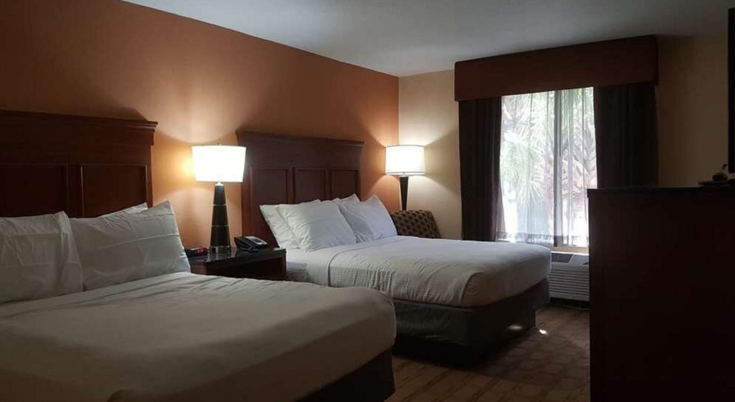 Quadruple Accessible