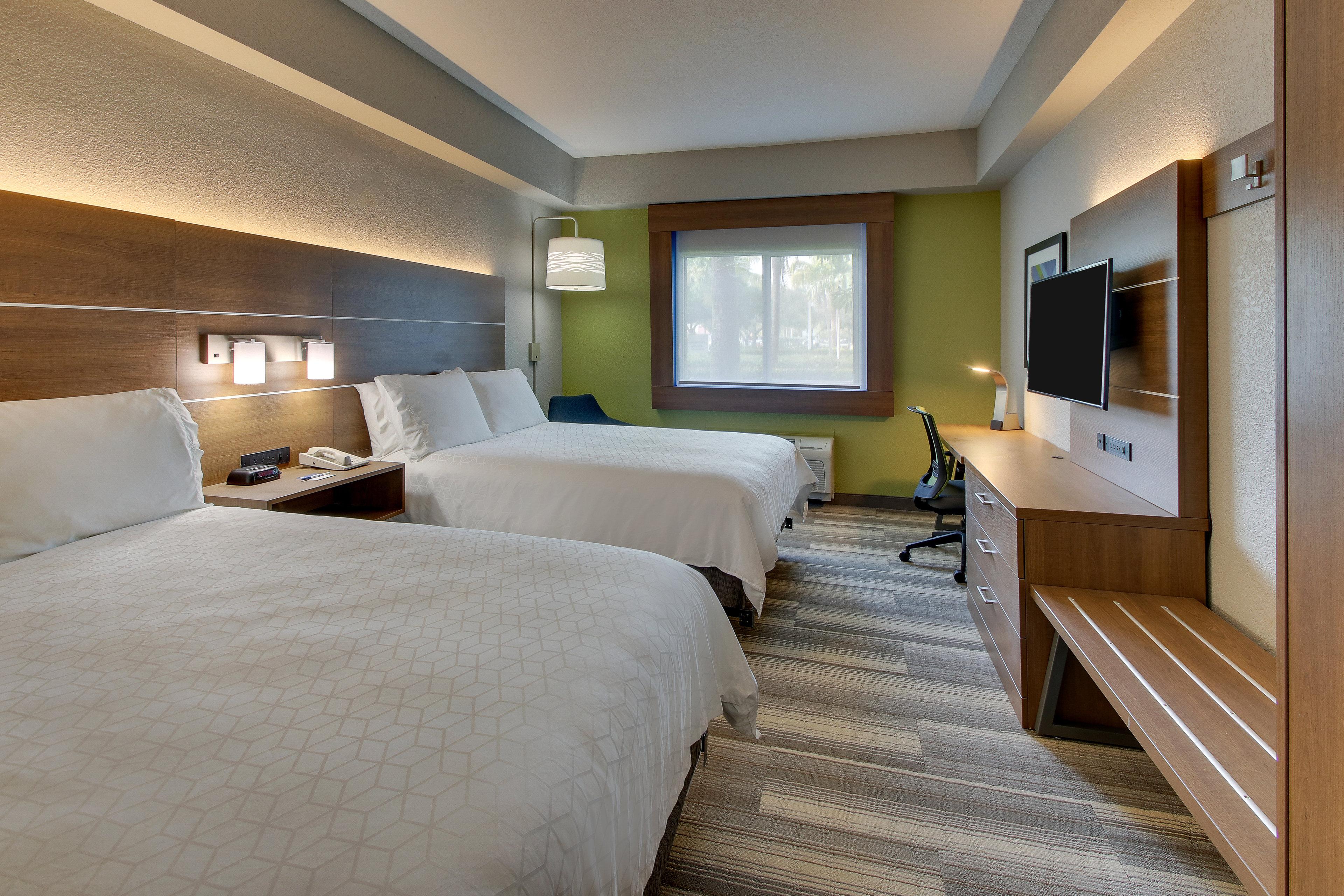 Room Accessible-two Queen Beds