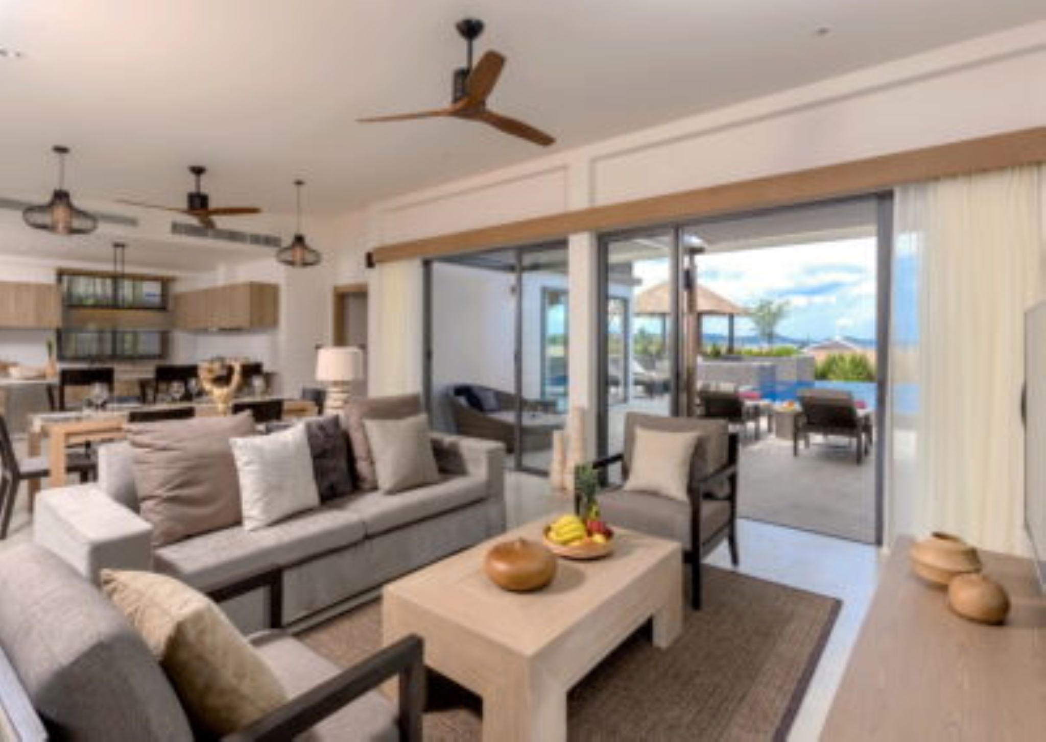 Villa Four Bedrooms with Views