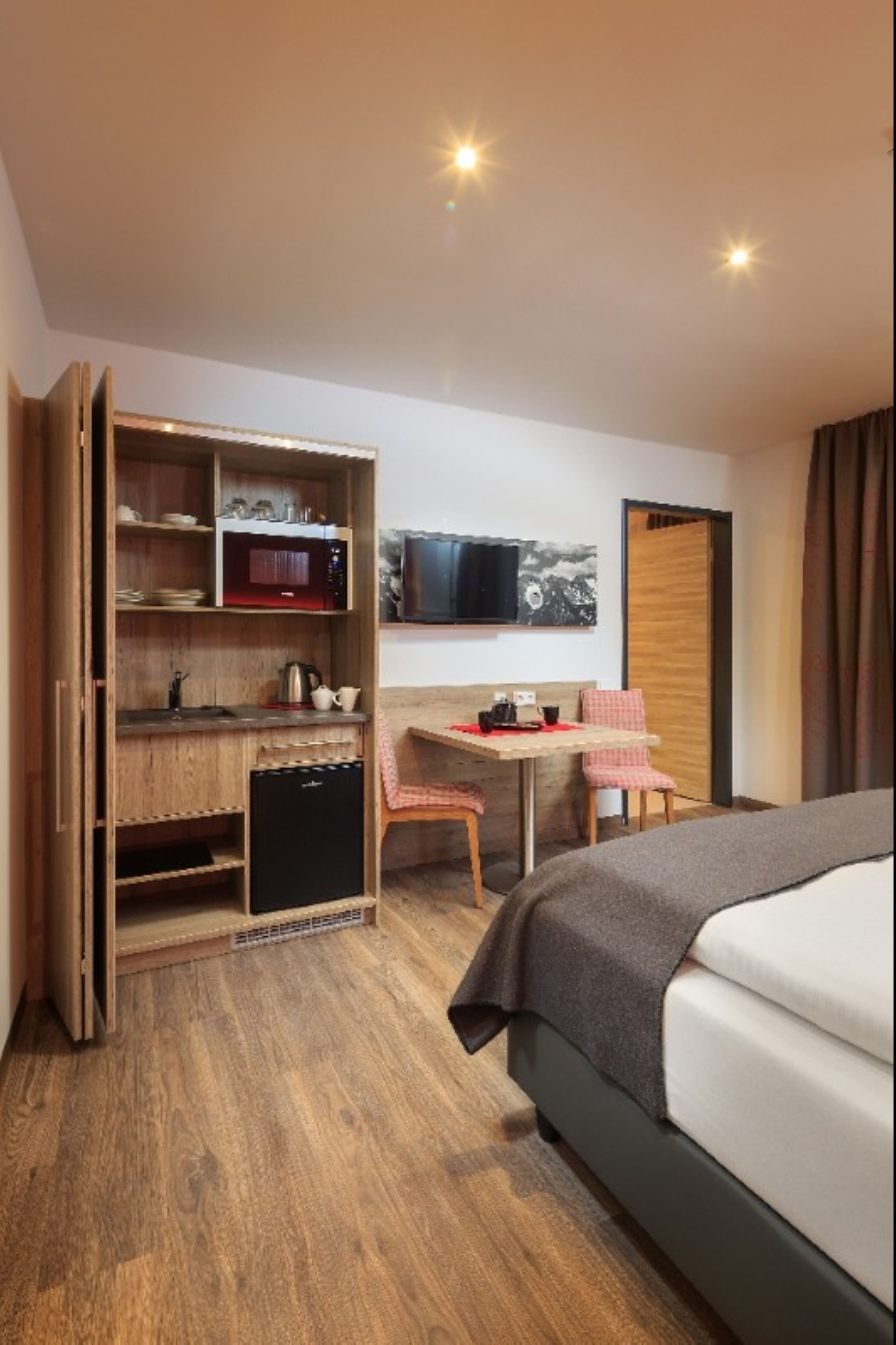 Family Room Capacity 4