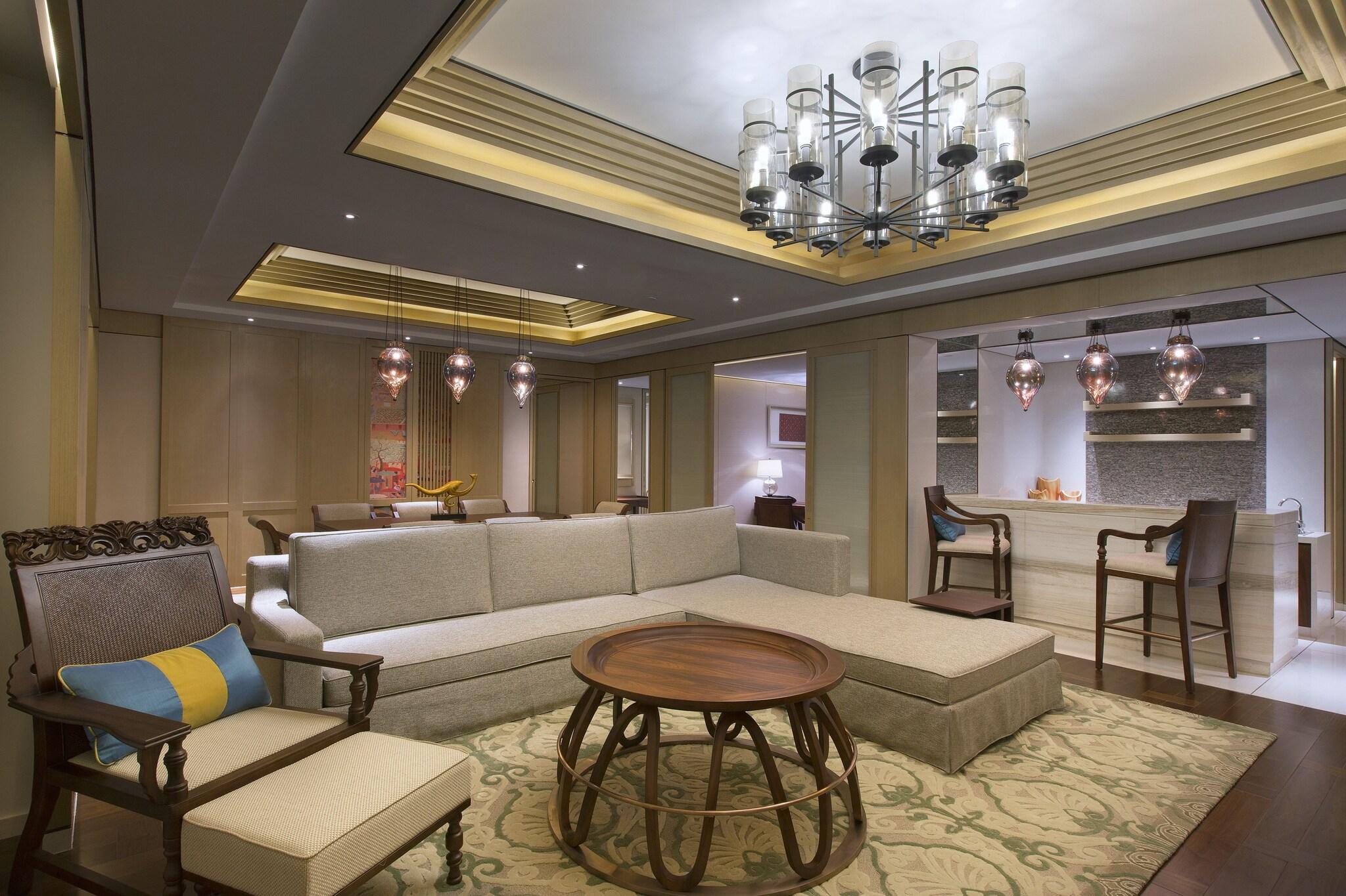 Twin Smoking with Views