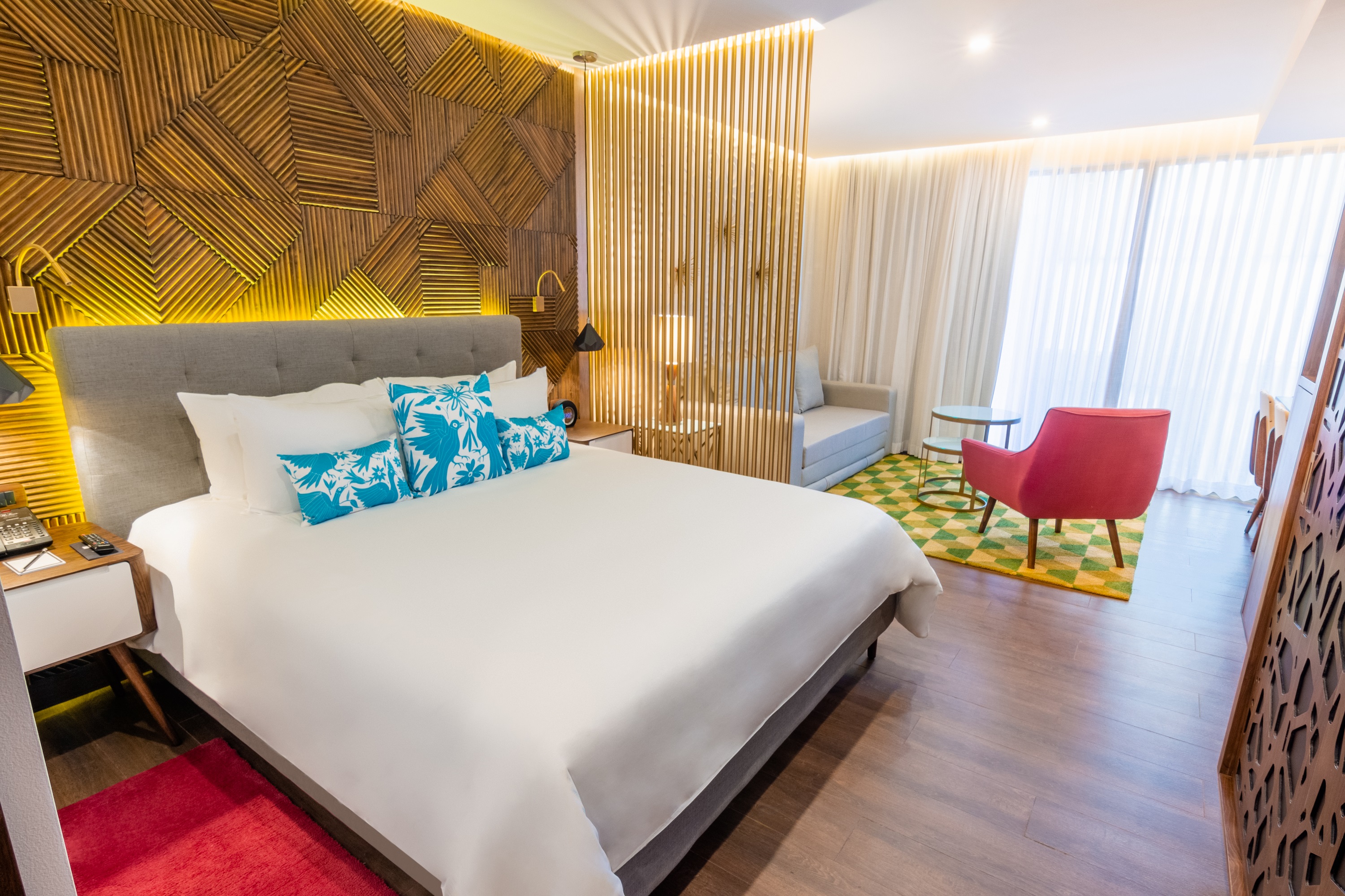 Junior Suite King Size Bed