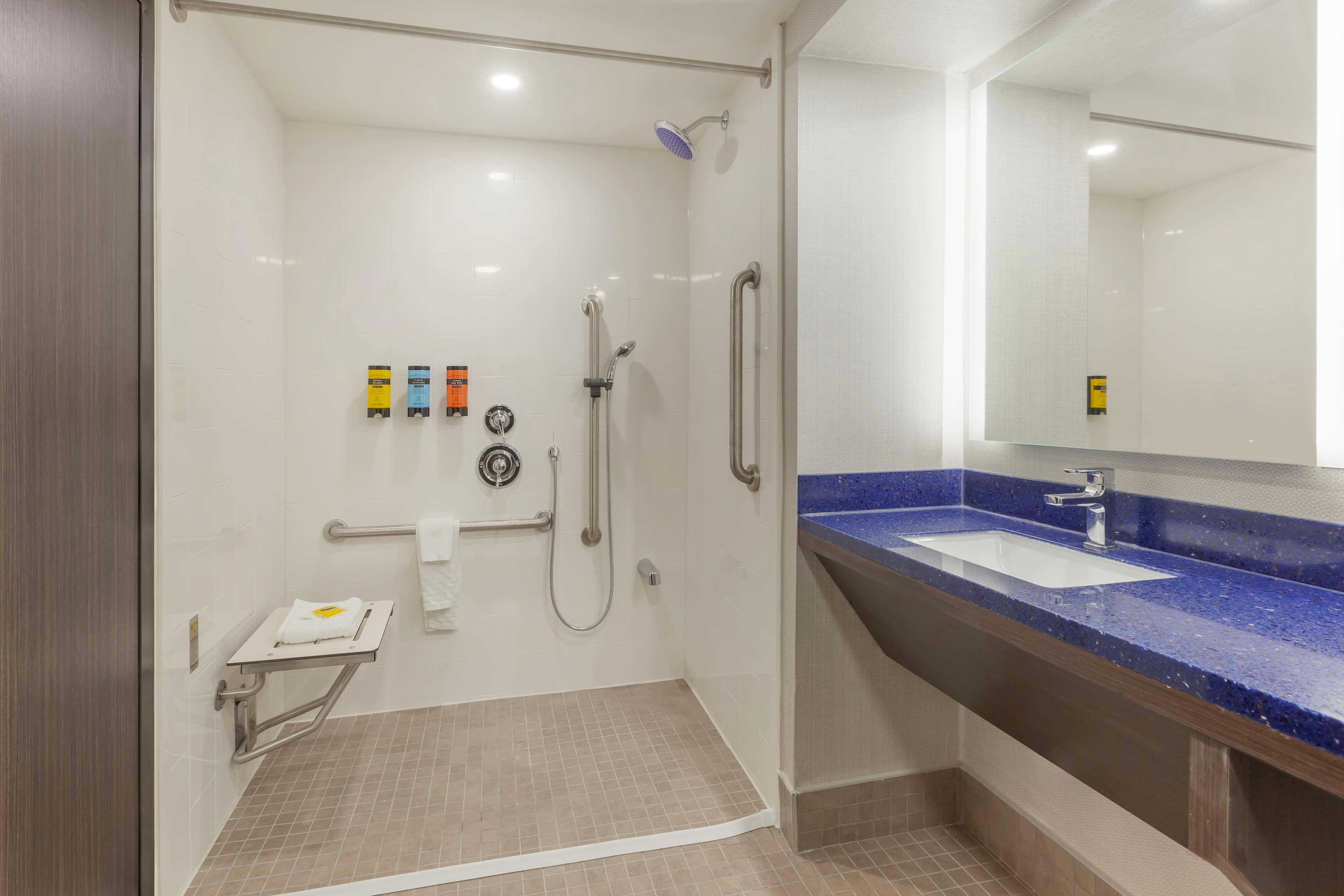 Suite Two Queen Beds